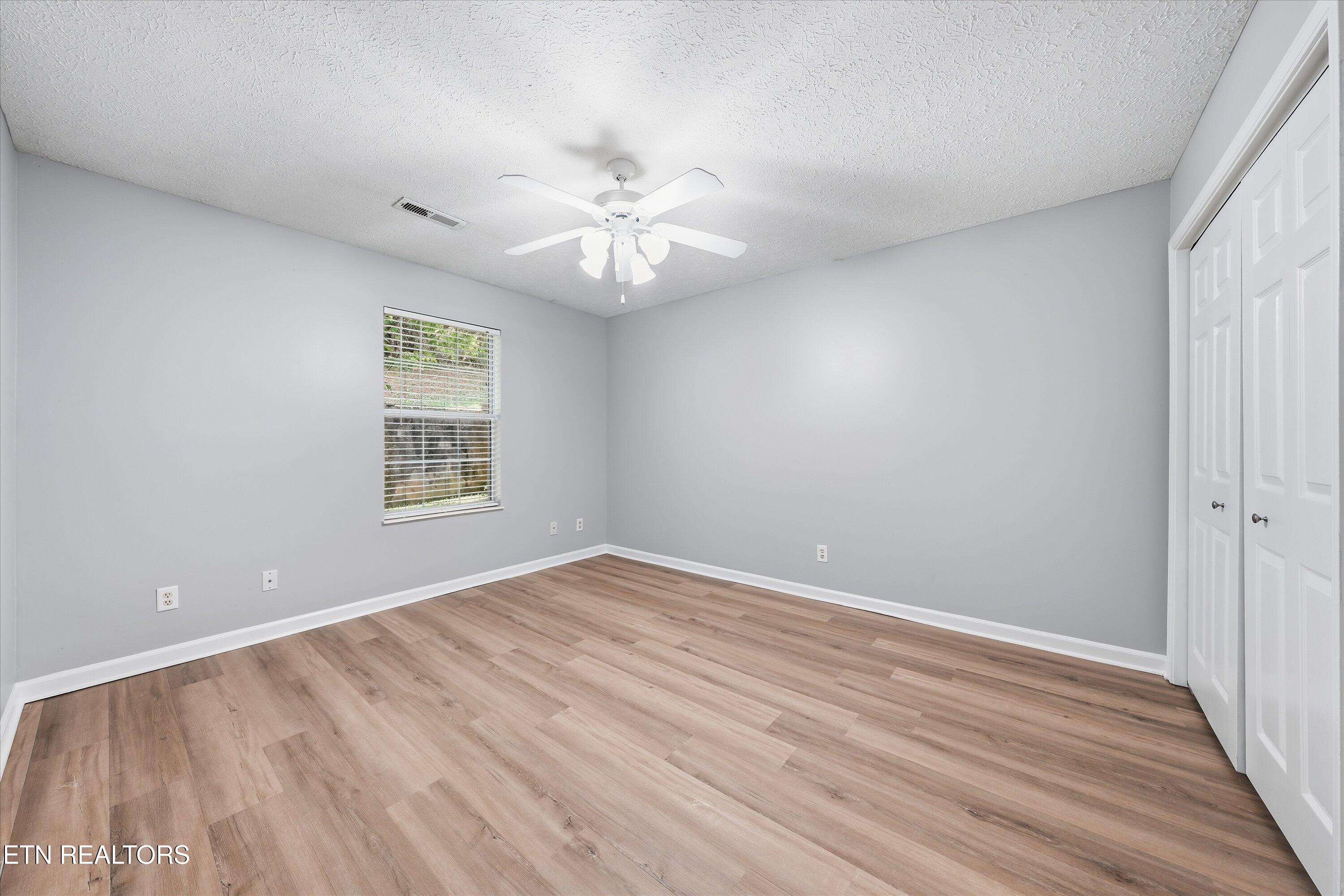 4055 Darwin Way Knoxville TN 37918
