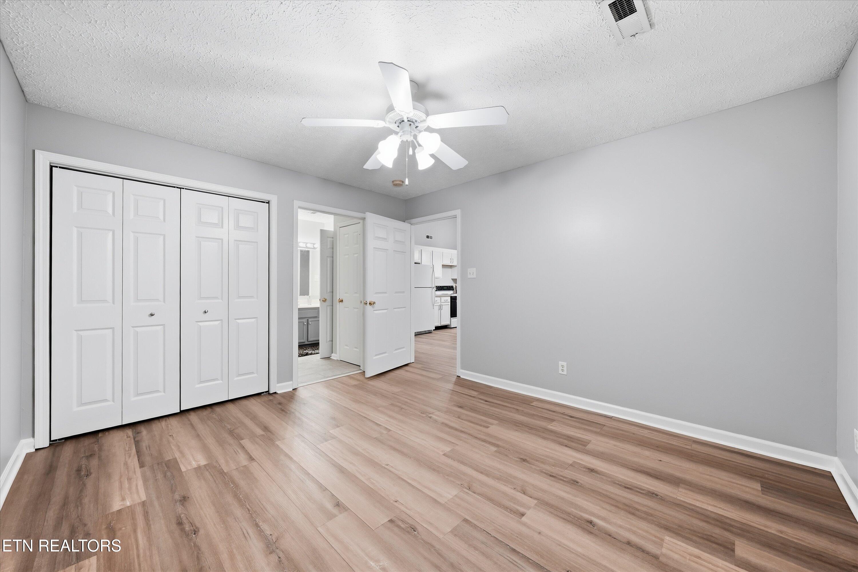 4055 Darwin Way Knoxville TN 37918