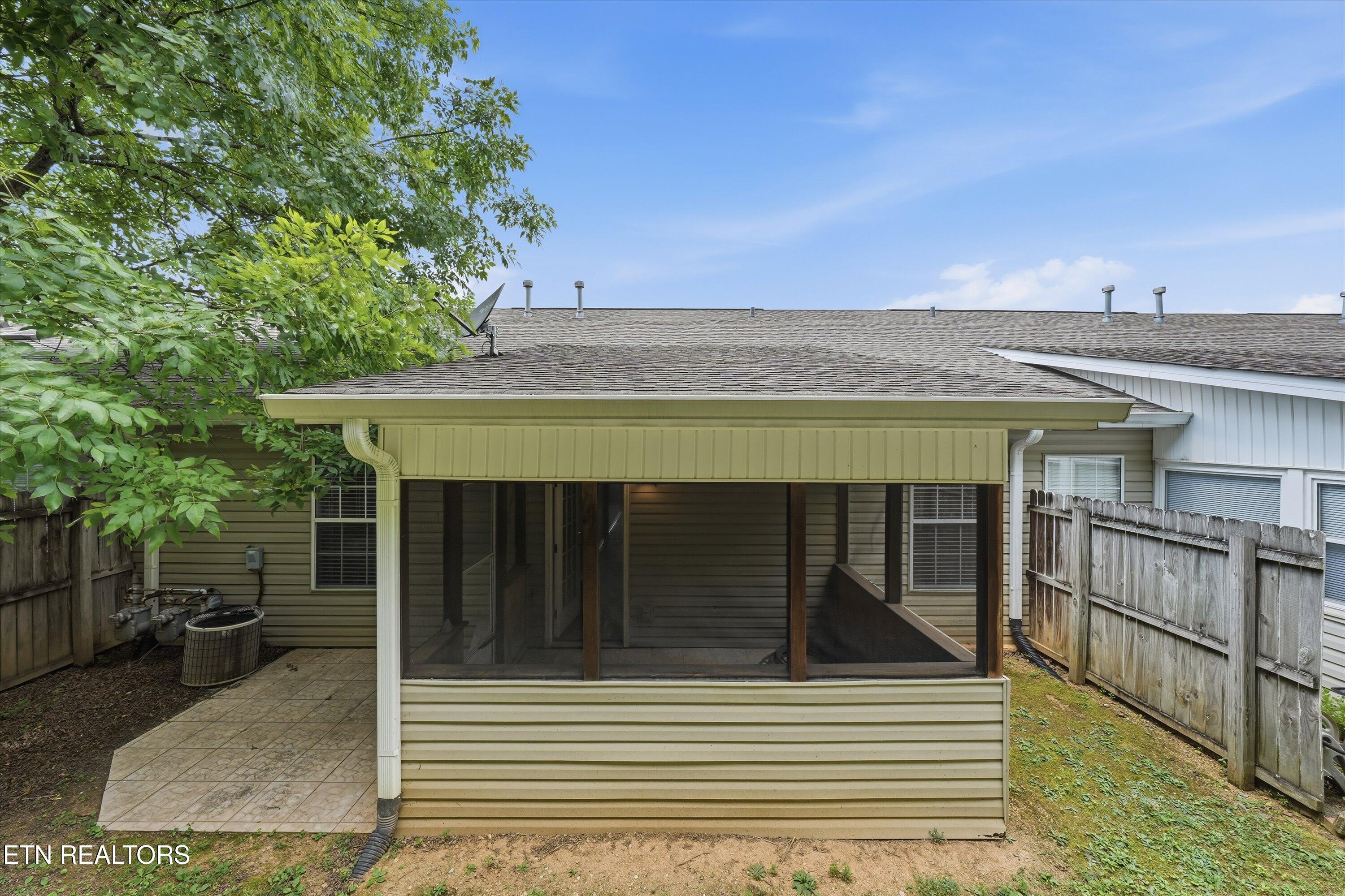 4055 Darwin Way Knoxville TN 37918