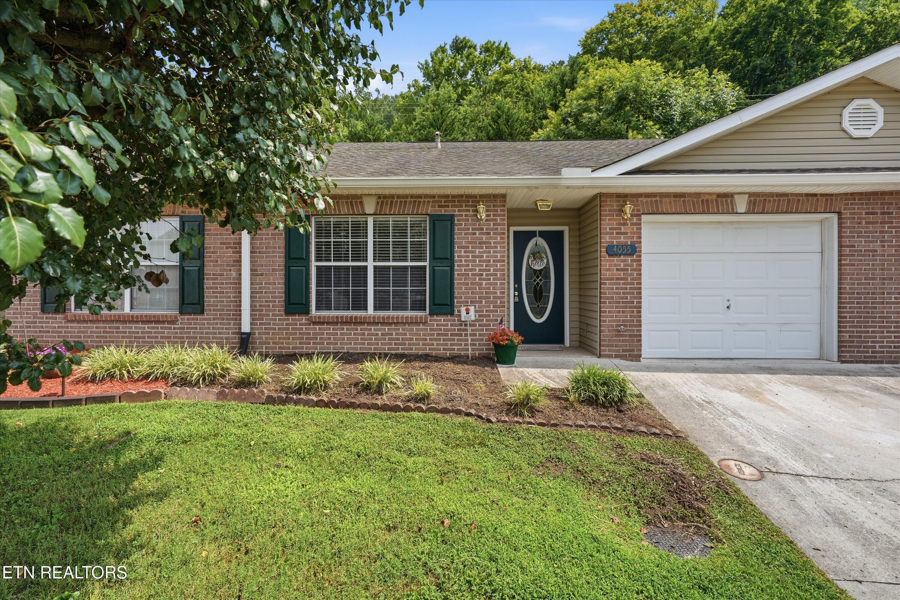 4055 Darwin Way Knoxville TN 37918
