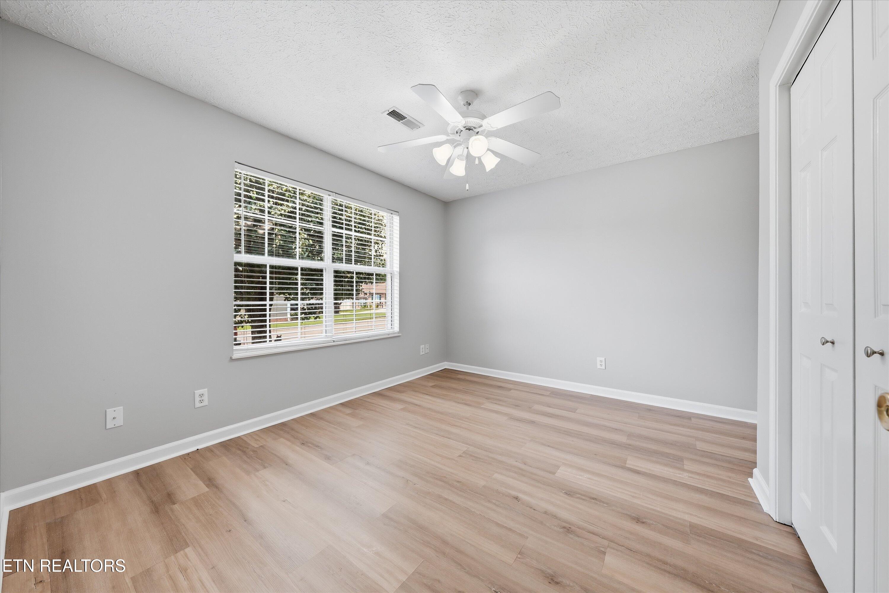 4055 Darwin Way Knoxville TN 37918