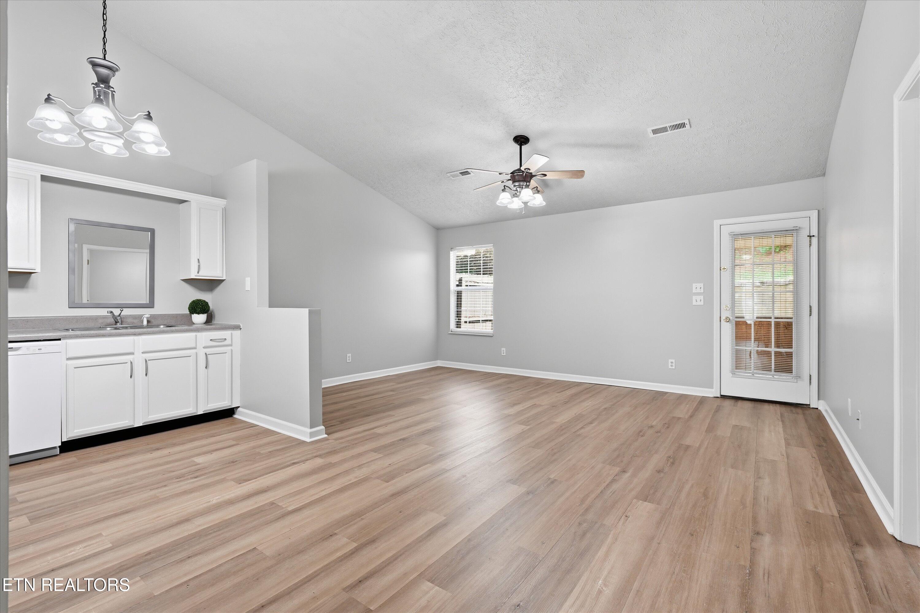 4055 Darwin Way Knoxville TN 37918