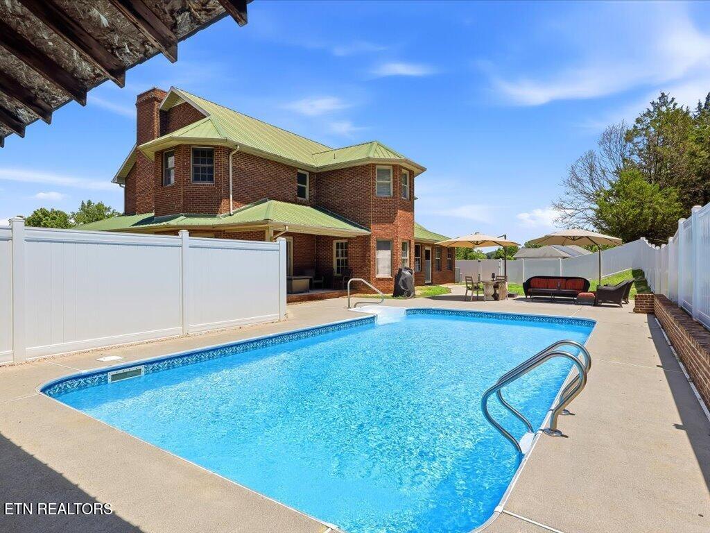 7531 W Pierce Drive Talbott TN 37877