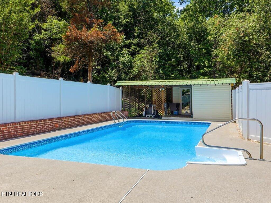 7531 W Pierce Drive Talbott TN 37877