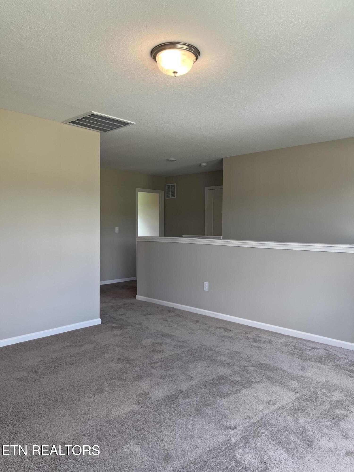 8910 Keenberg Lane Knoxville TN 37931