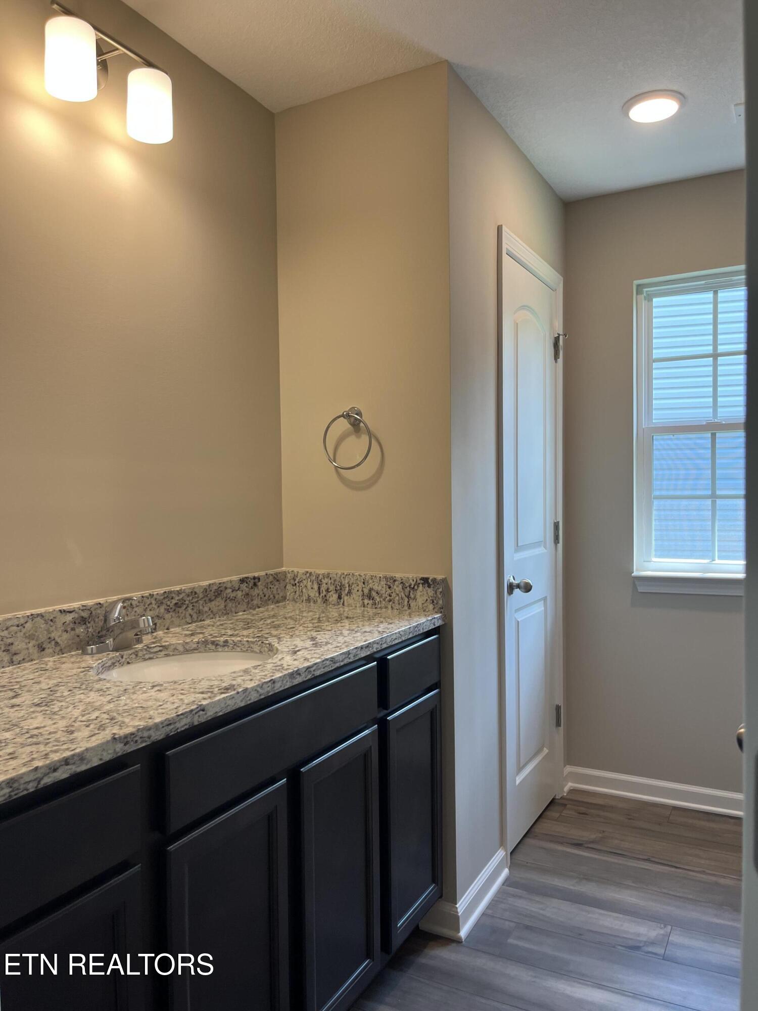 8910 Keenberg Lane Knoxville TN 37931