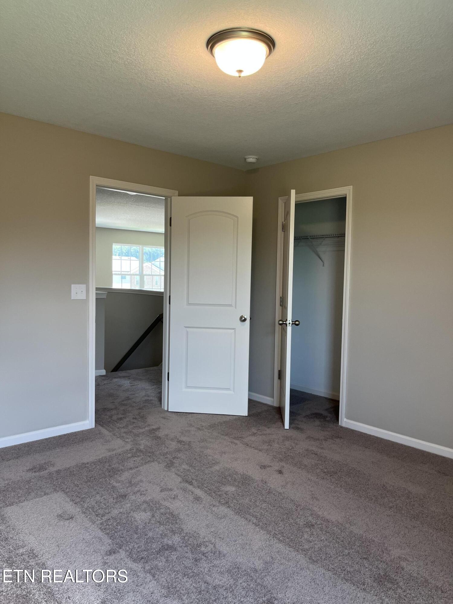 8910 Keenberg Lane Knoxville TN 37931