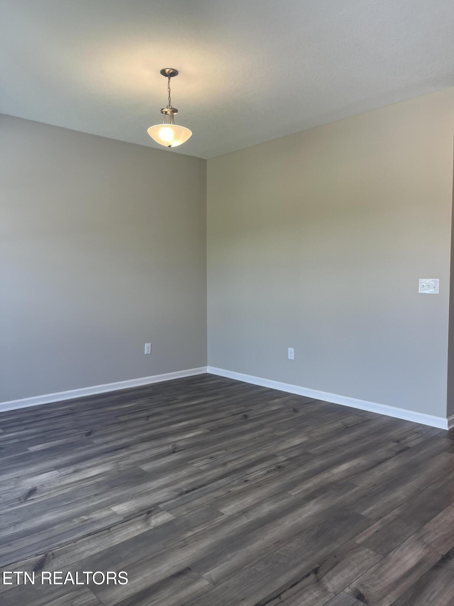 8910 Keenberg Lane Knoxville TN 37931