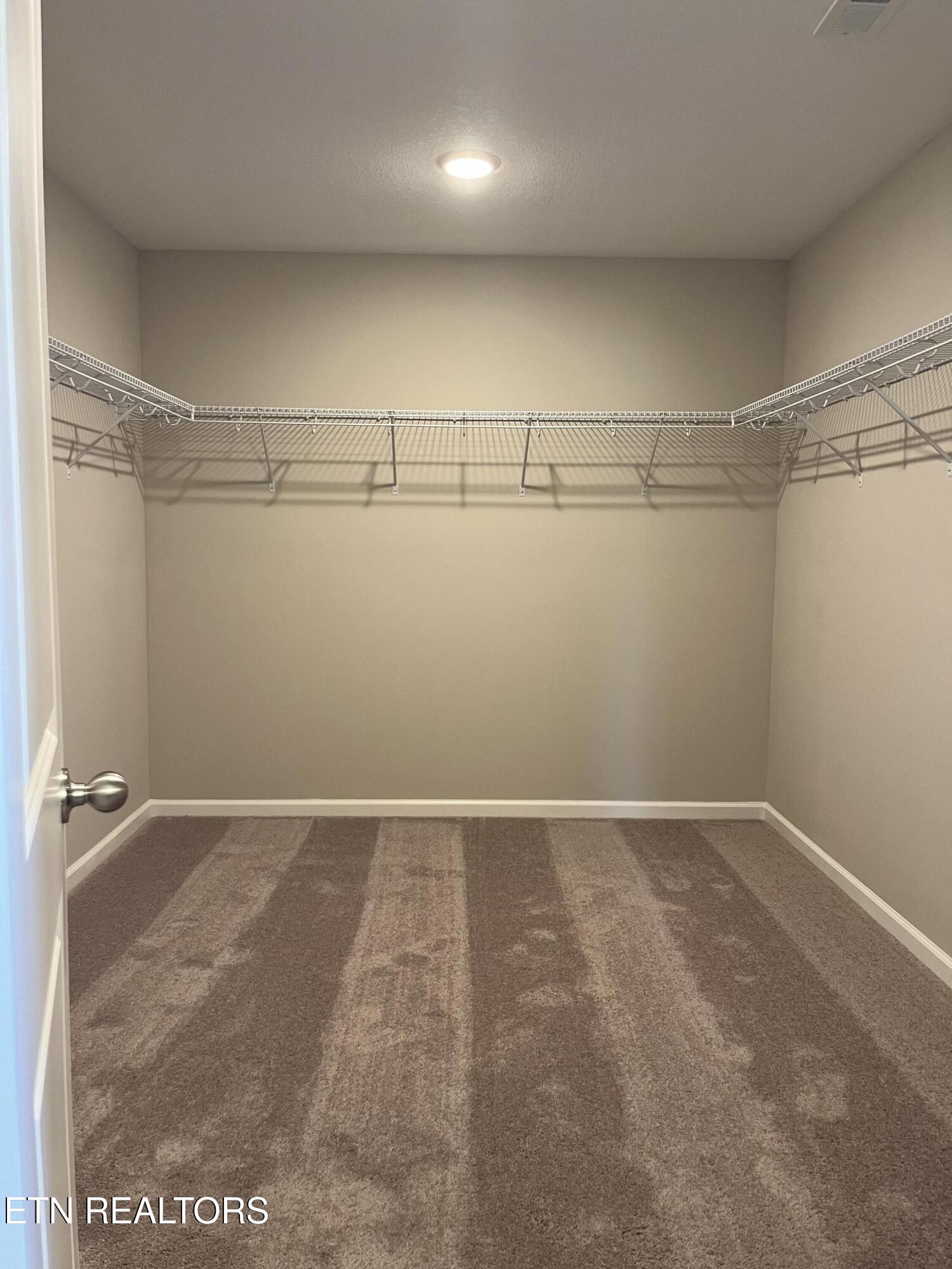 8910 Keenberg Lane Knoxville TN 37931