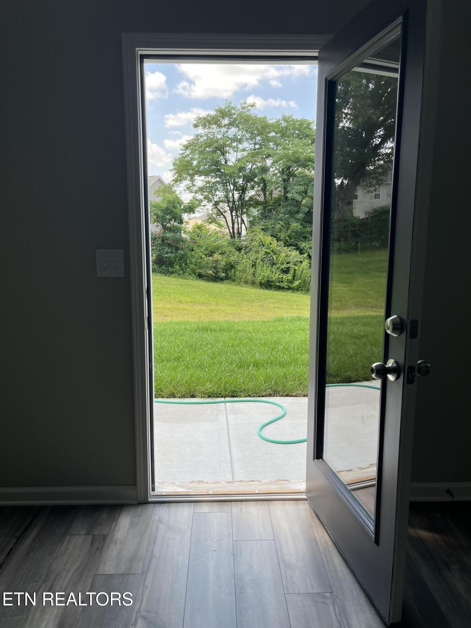 8910 Keenberg Lane Knoxville TN 37931