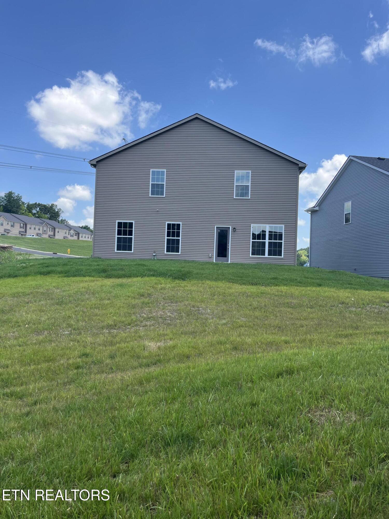 8910 Keenberg Lane Knoxville TN 37931