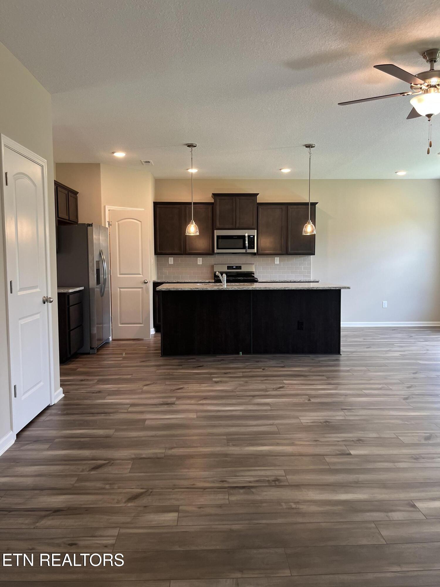 8910 Keenberg Lane Knoxville TN 37931
