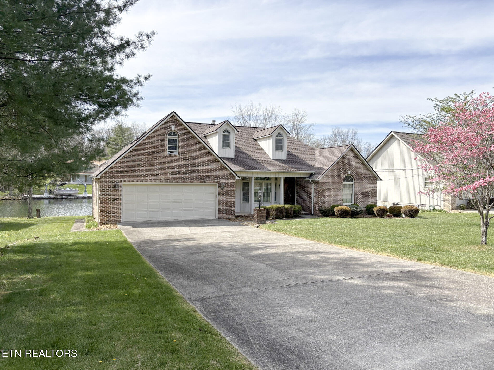 9027 Cherokee Trail Crossville TN 38572