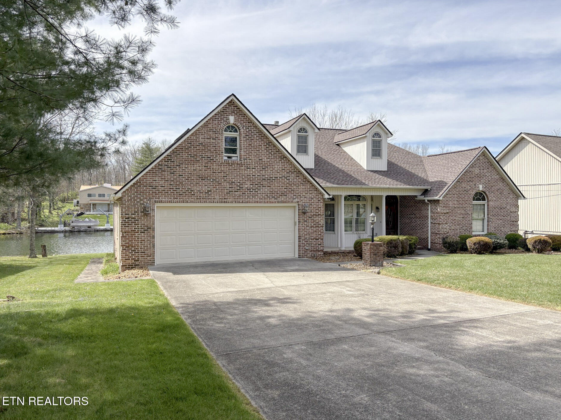 9027 Cherokee Trail Crossville TN 38572