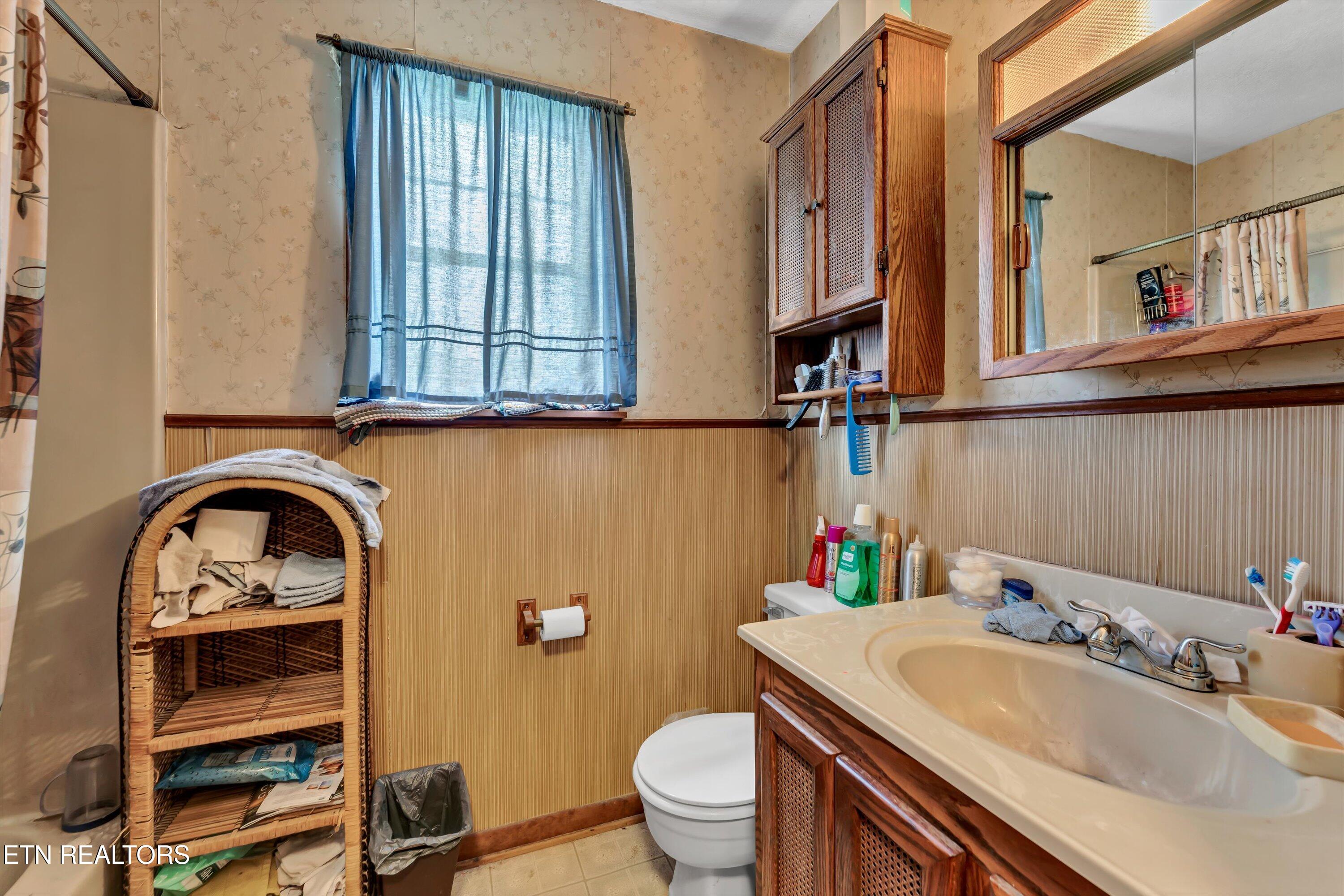 123 Sexton Lane Clinton TN 37716