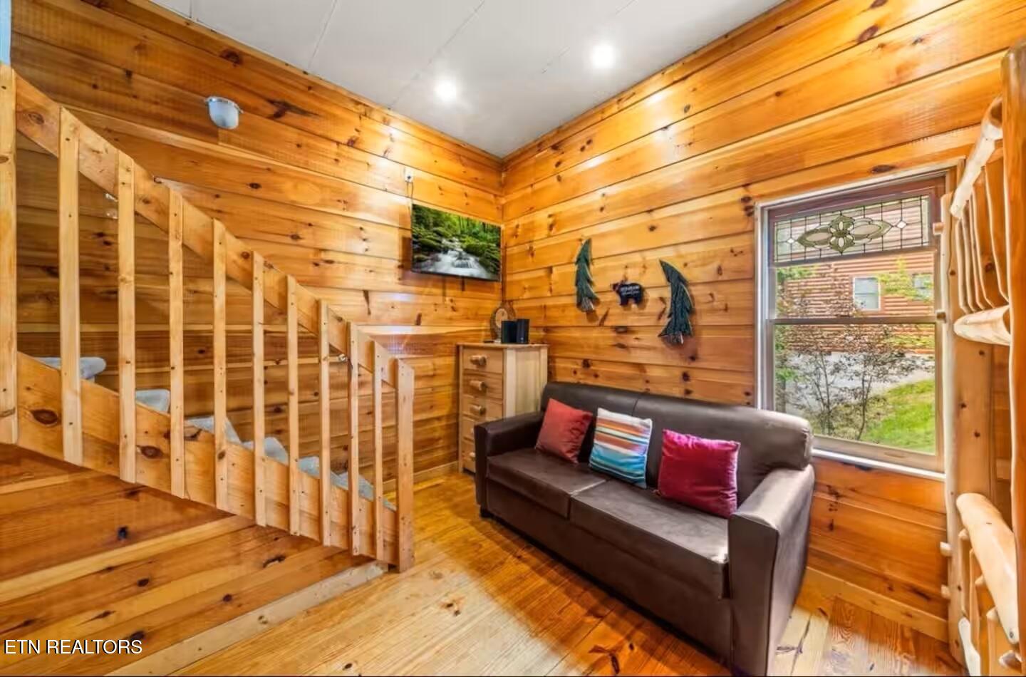 517 Hideaway Ridge Circle Sevierville TN 37862