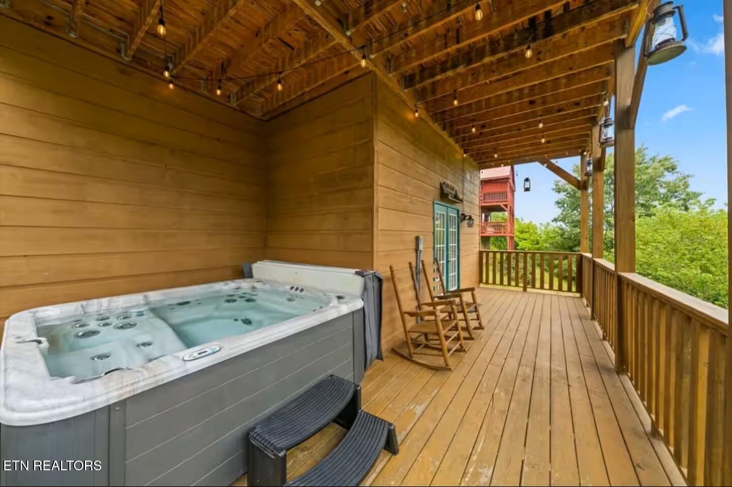 517 Hideaway Ridge Circle Sevierville TN 37862