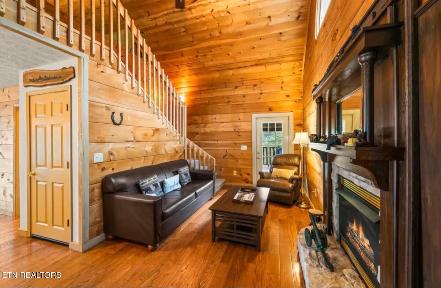 517 Hideaway Ridge Circle Sevierville TN 37862