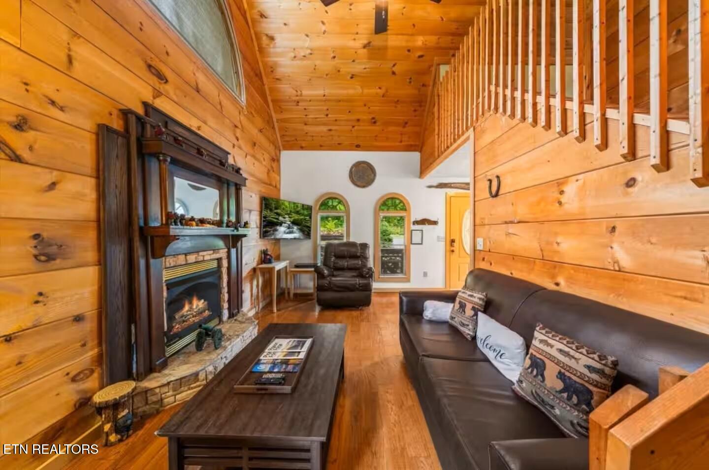 517 Hideaway Ridge Circle Sevierville TN 37862