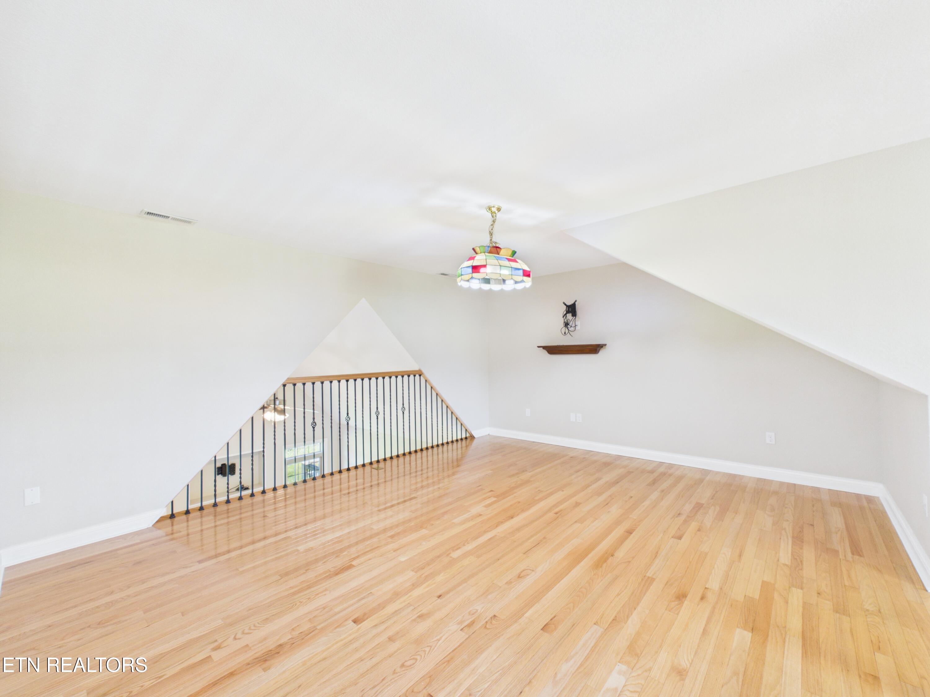139 Gracyn Lane Harrogate TN 37752