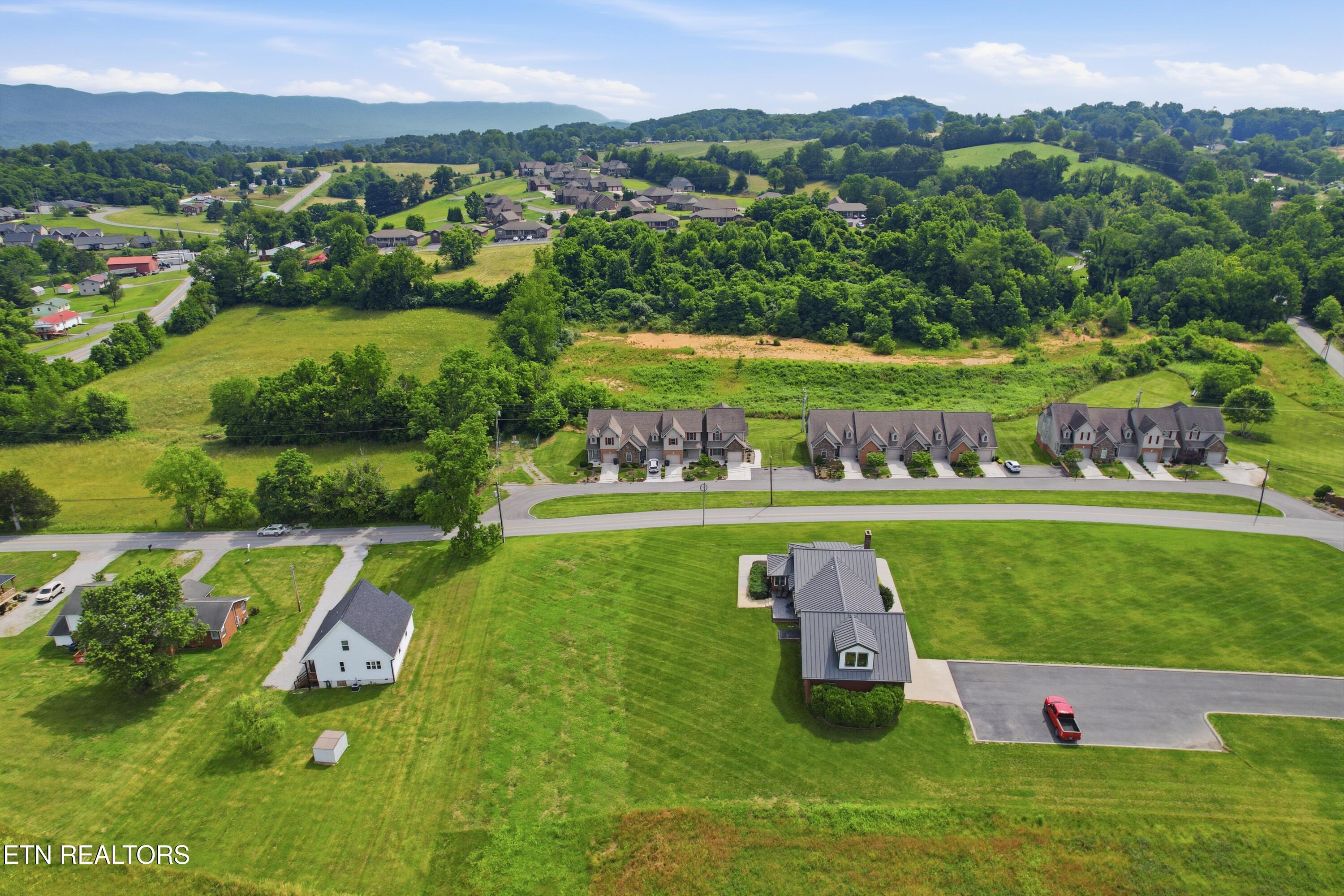139 Gracyn Lane Harrogate TN 37752