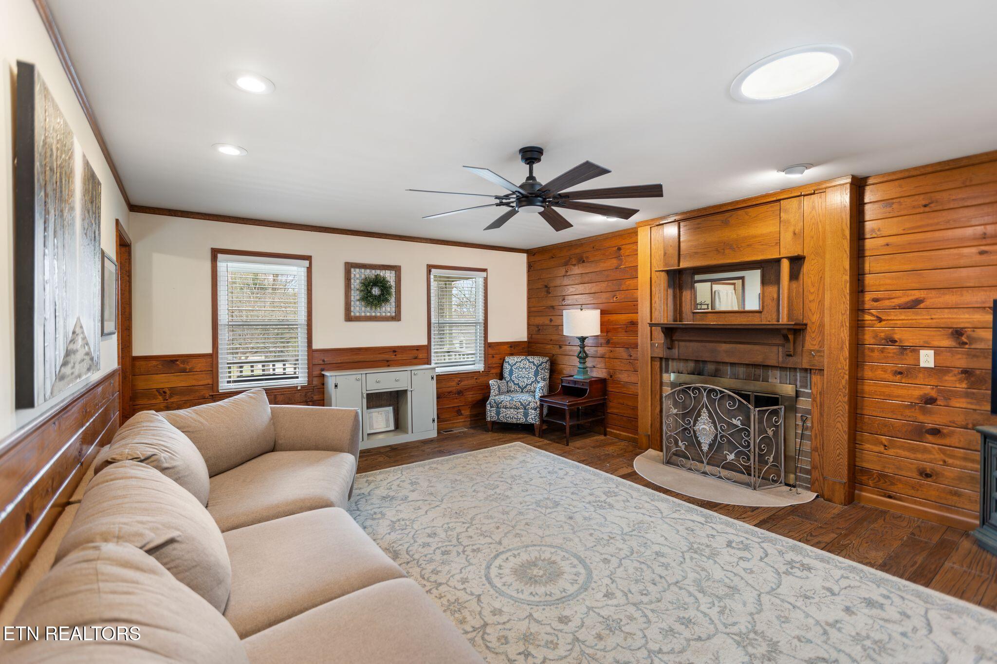 3218 Rocky Waters Drive Louisville TN 37777