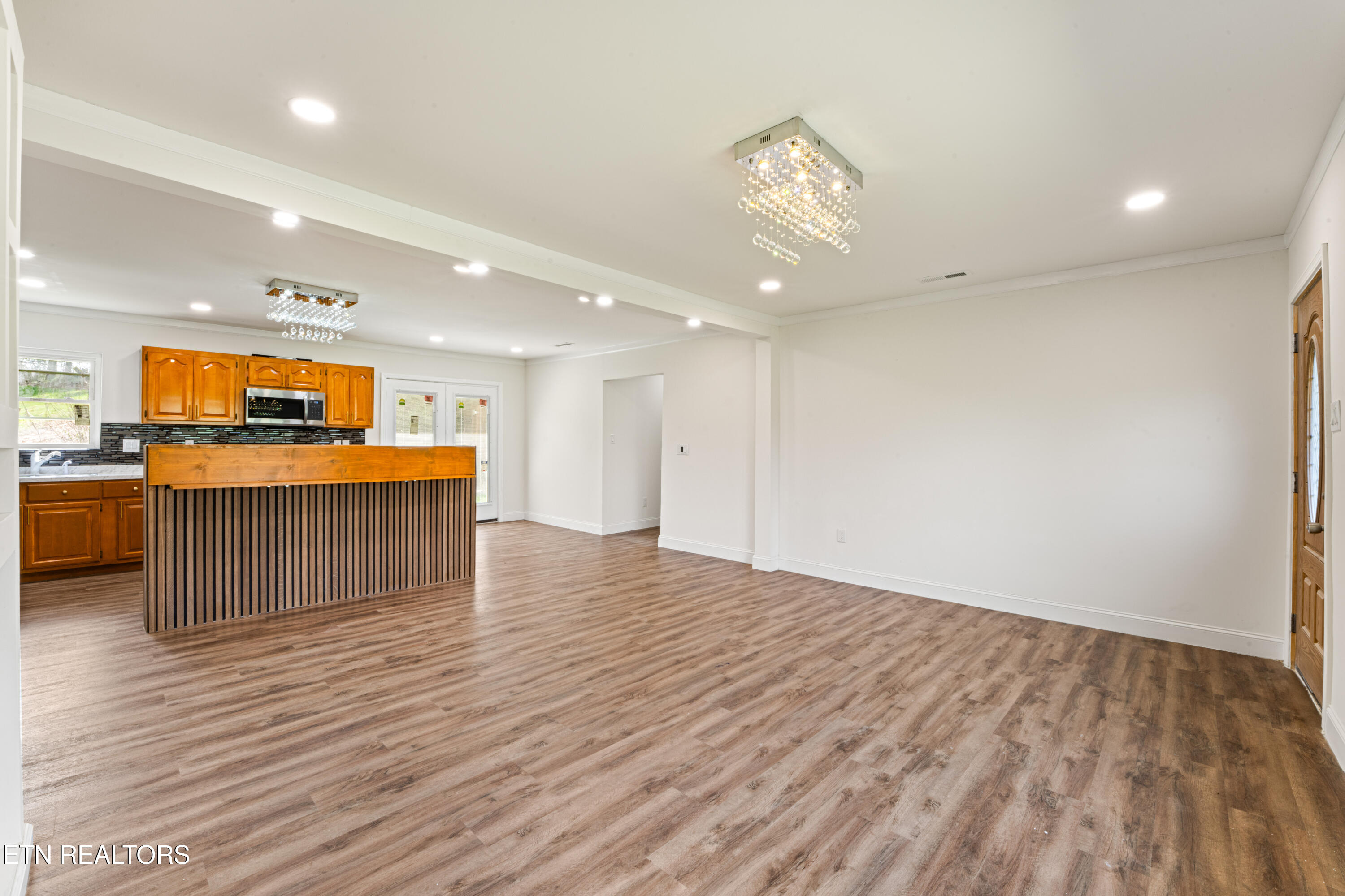 1025 Scarlet Road Newport TN 37821