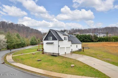 283 Old Island Trail Kingsport TN 37664
