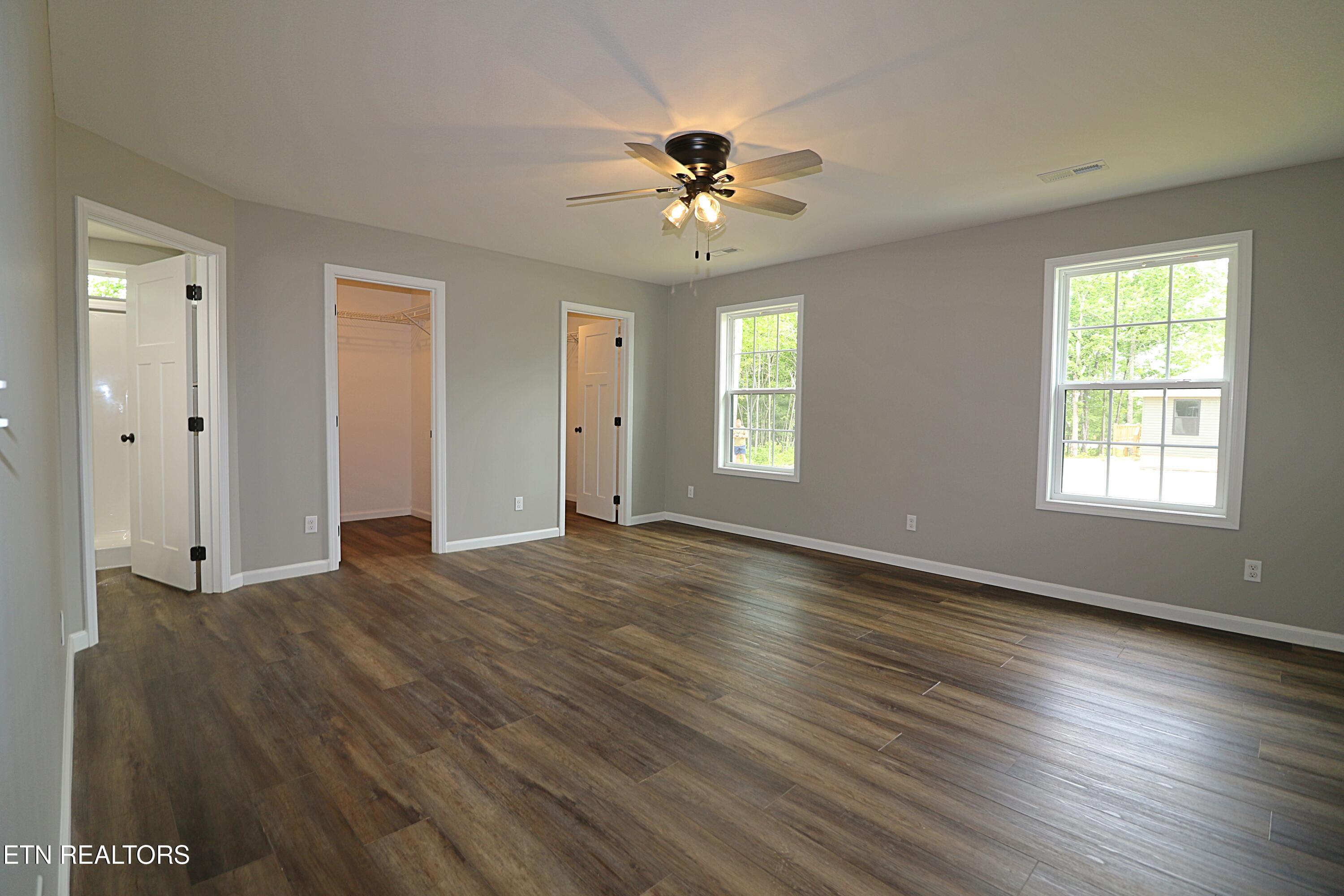 607 Taylon Lane Oneida TN 37841