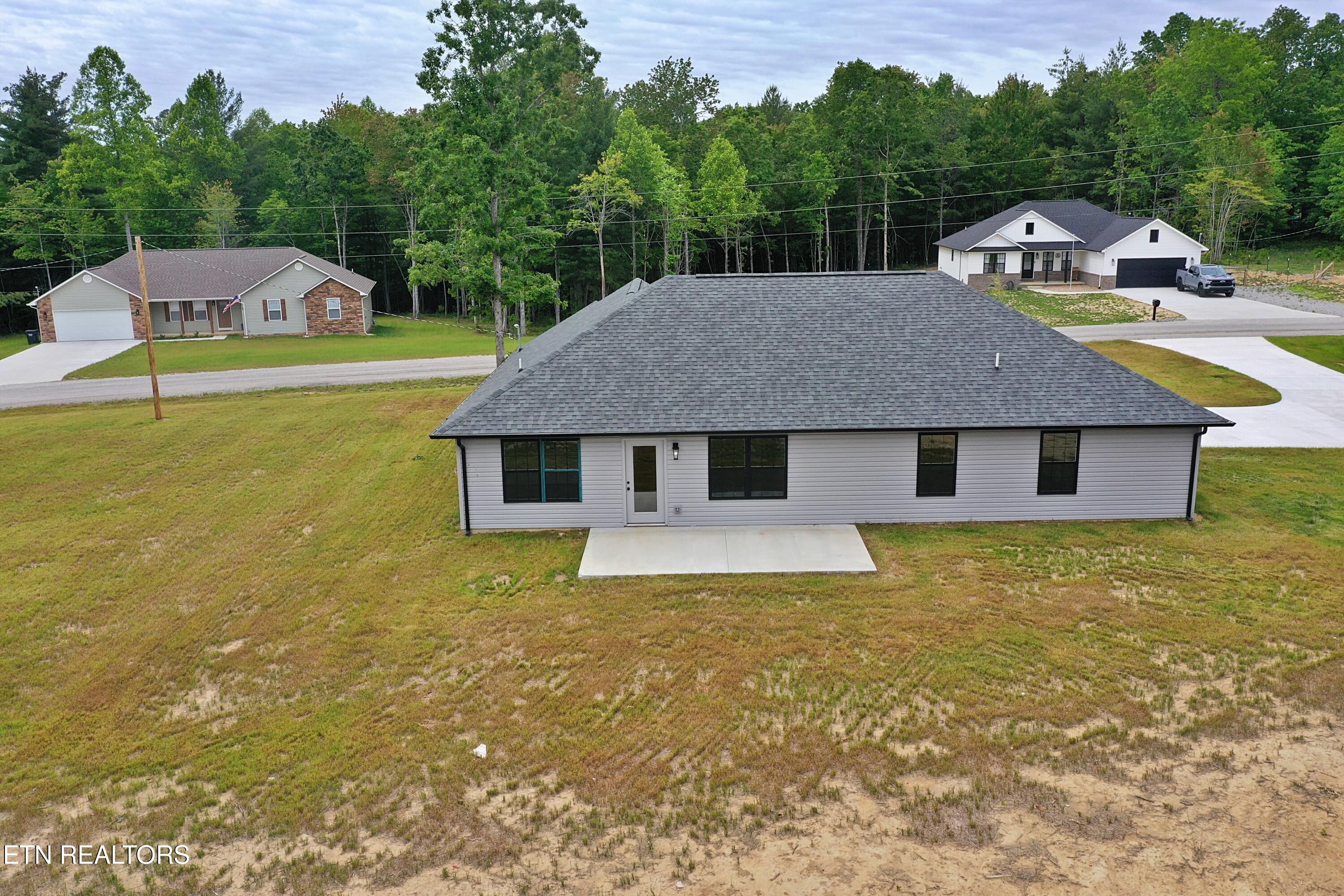 607 Taylon Lane Oneida TN 37841