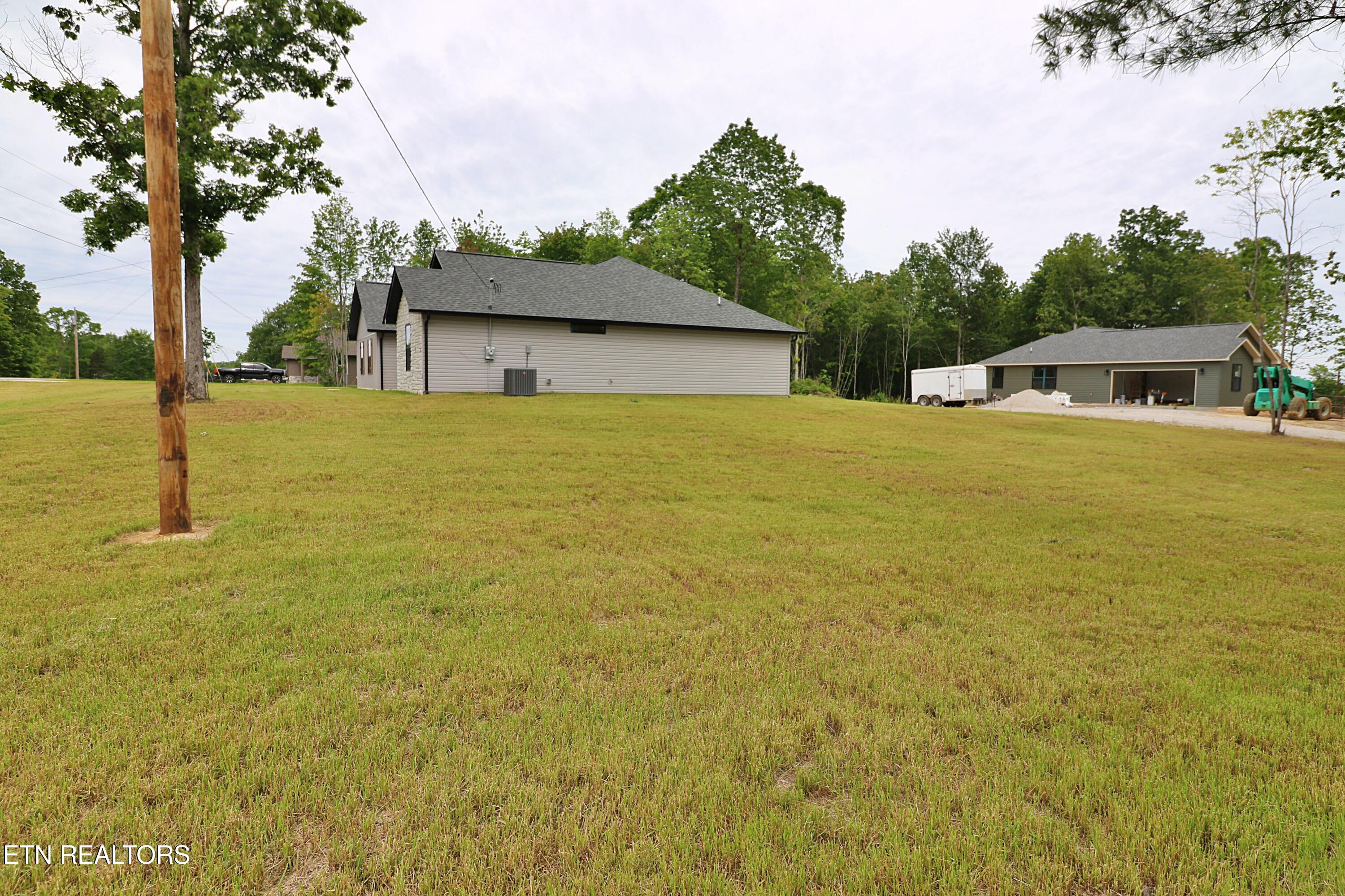 607 Taylon Lane Oneida TN 37841