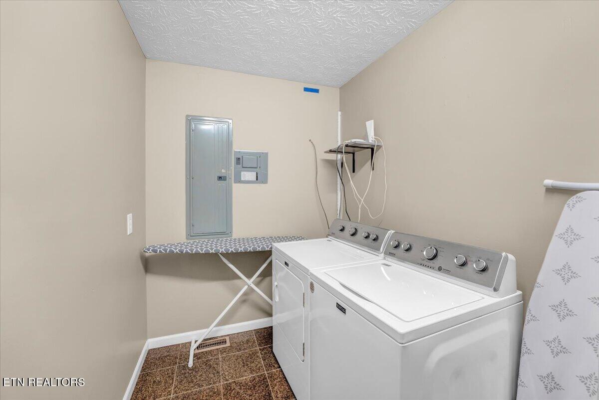 1463 Red Cedar Lane Sevierville TN 37876