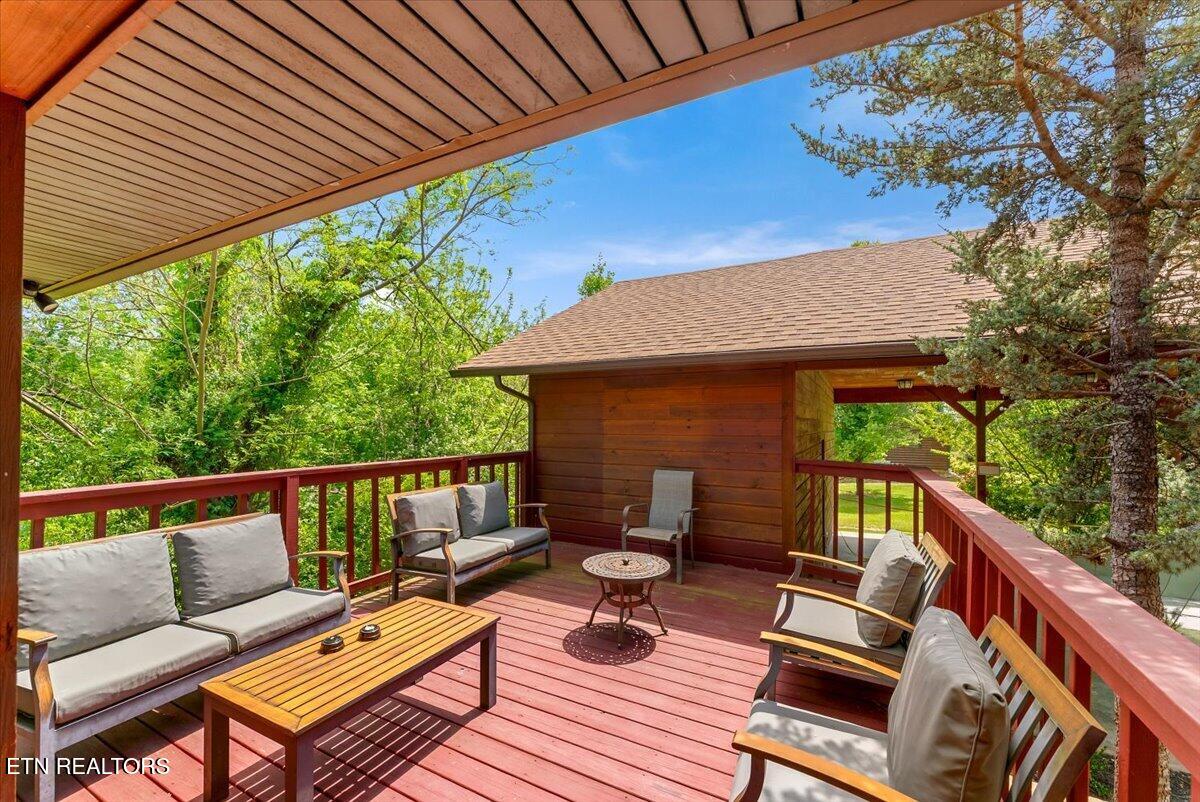 1463 Red Cedar Lane Sevierville TN 37876
