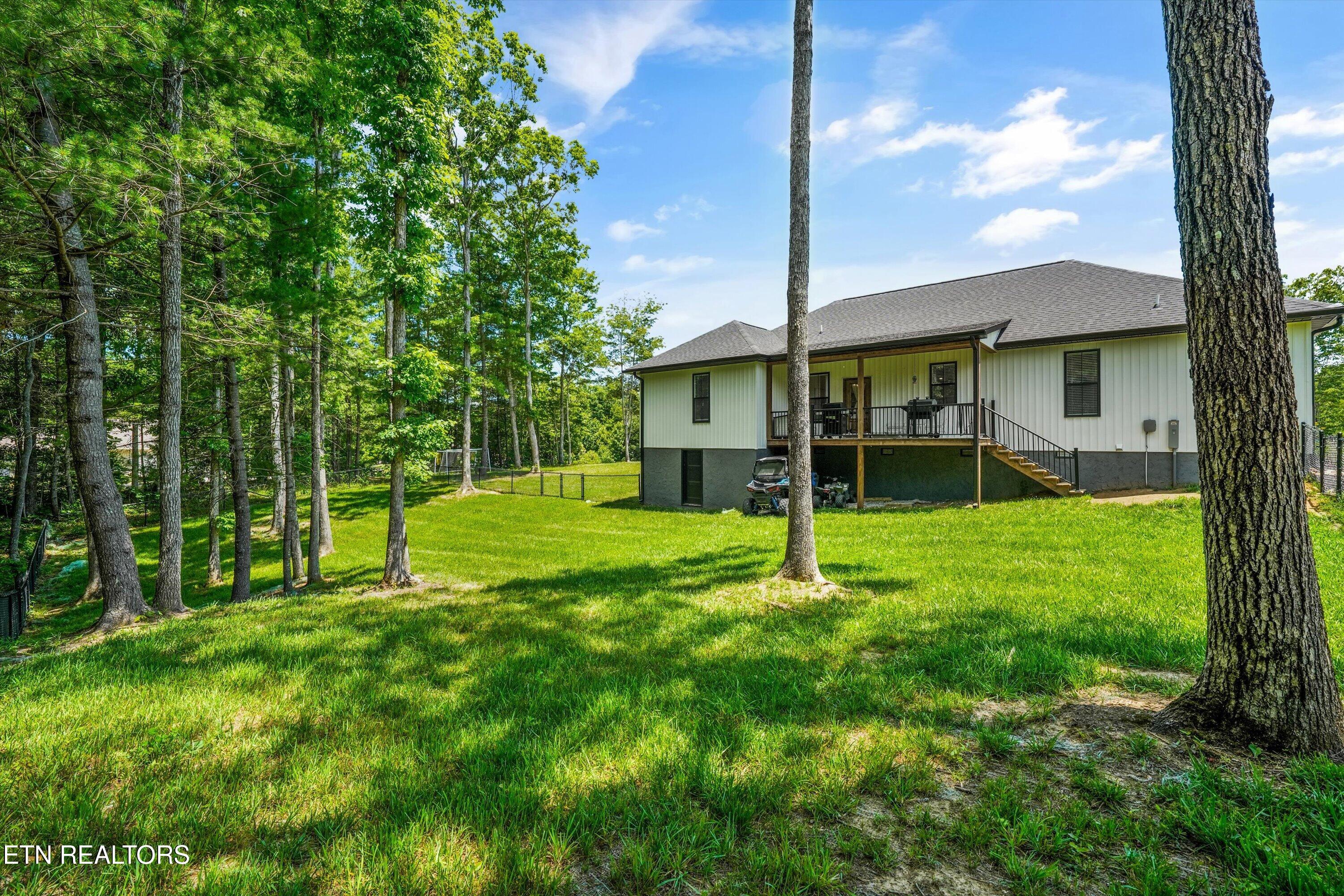 738 Toomey Falls Road Oneida TN 37841