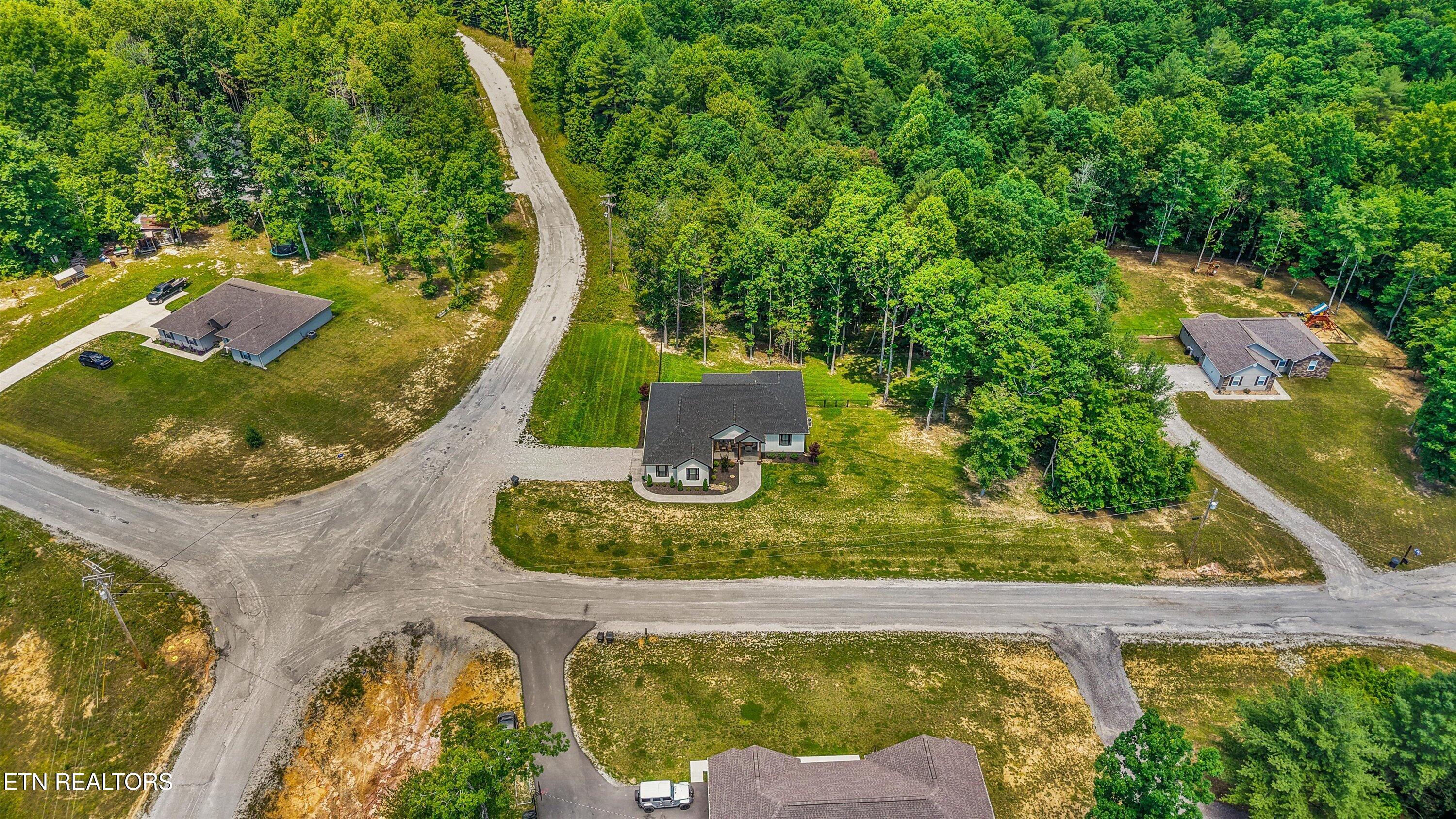 738 Toomey Falls Road Oneida TN 37841
