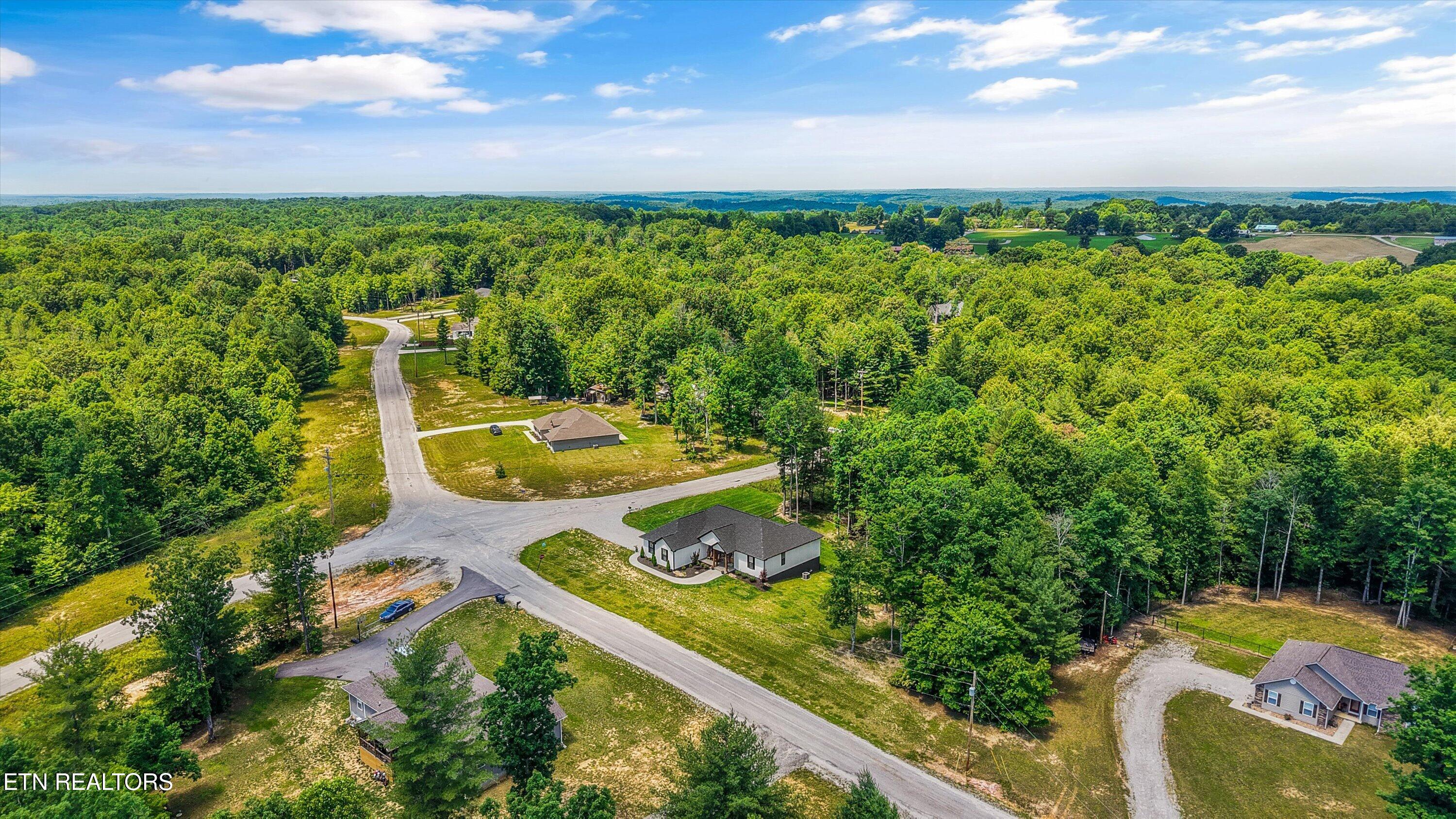738 Toomey Falls Road Oneida TN 37841