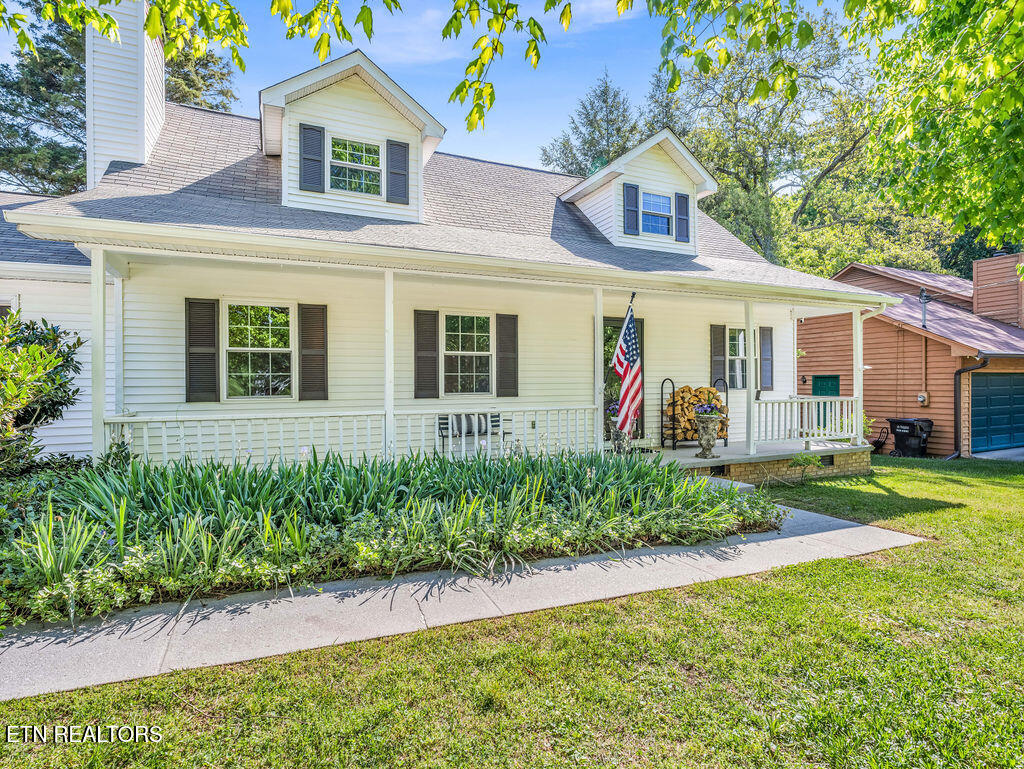 2209 Orchard Meade Lane Knoxville TN 37923