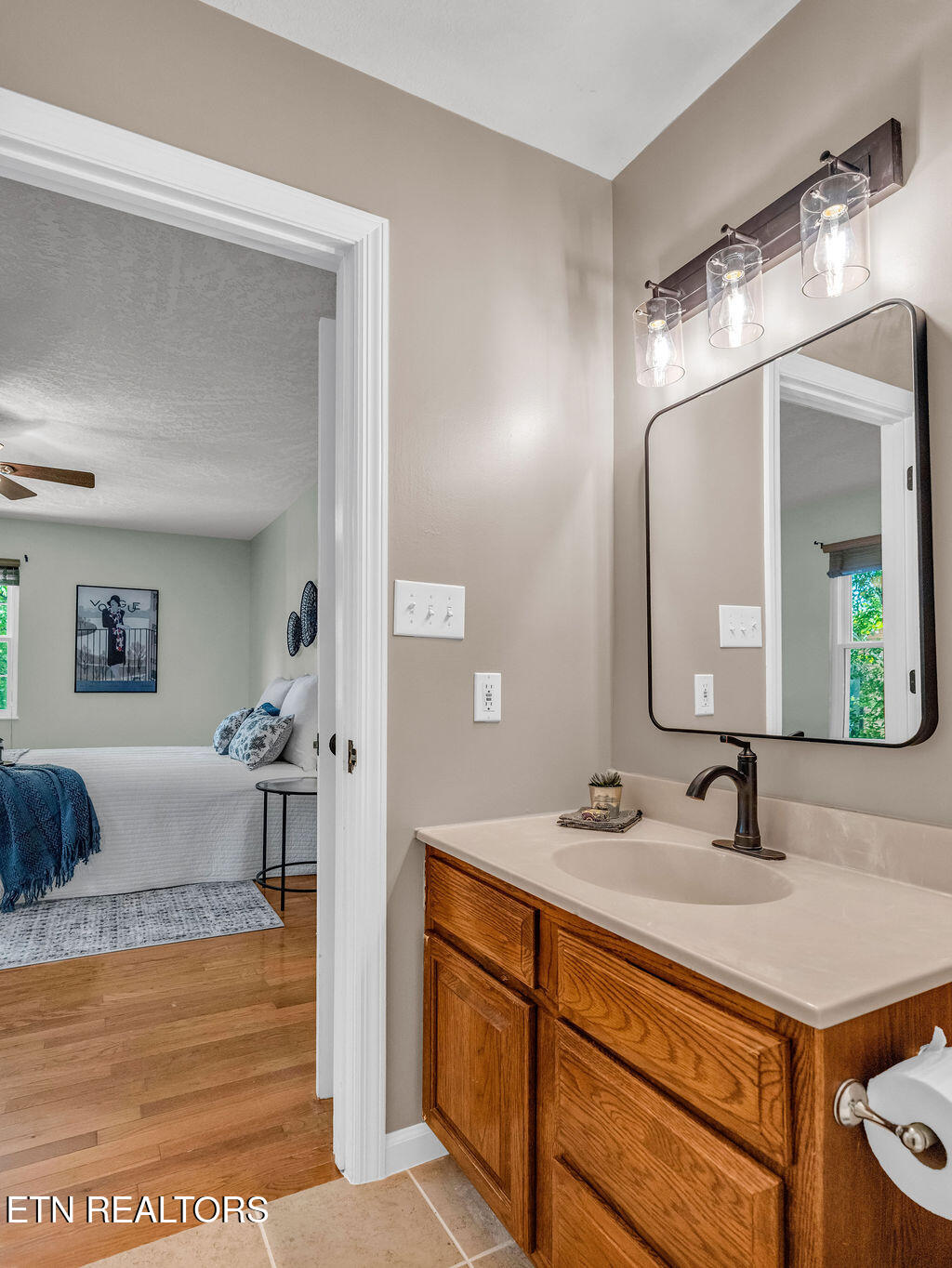 2209 Orchard Meade Lane Knoxville TN 37923