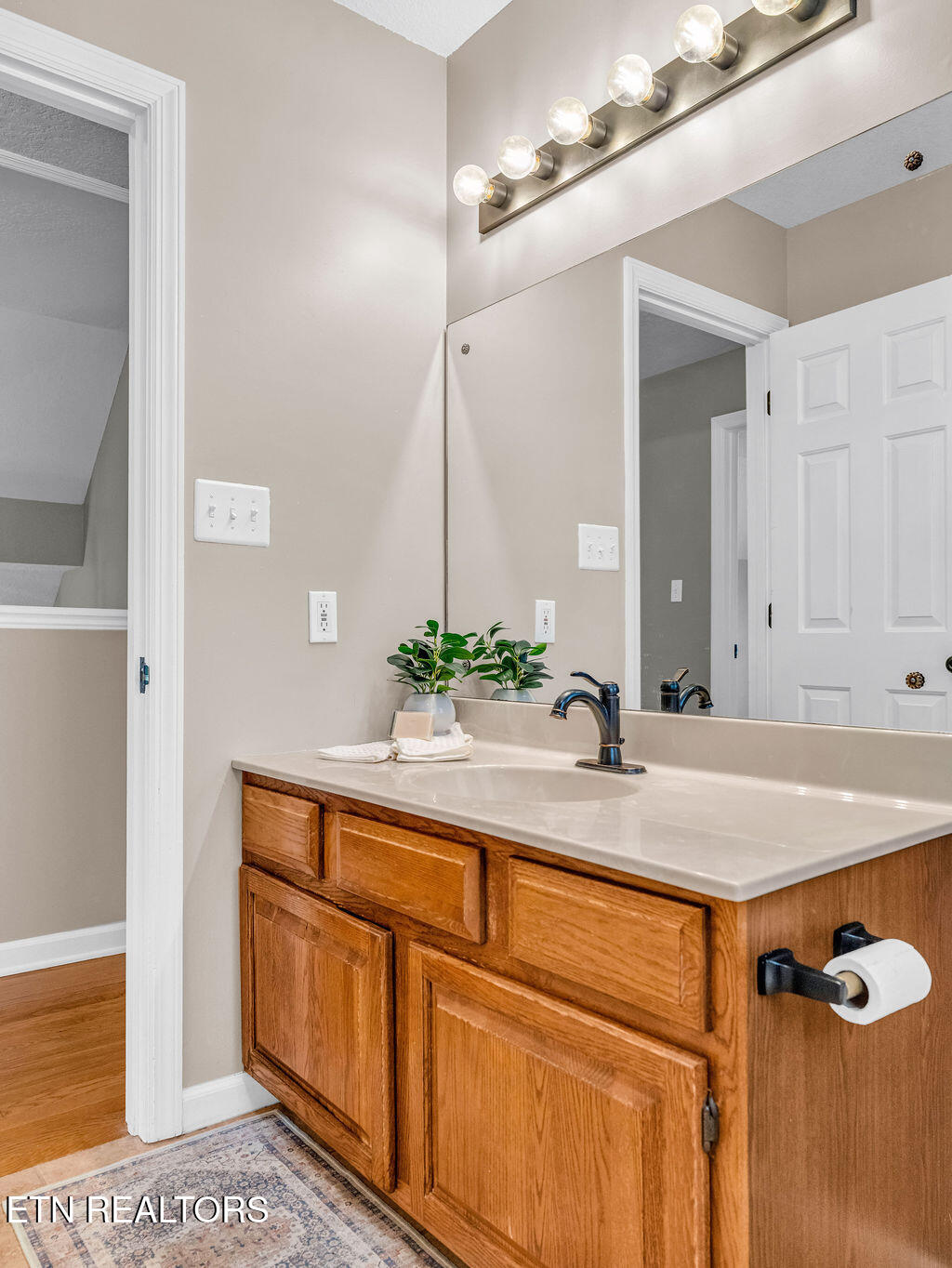 2209 Orchard Meade Lane Knoxville TN 37923