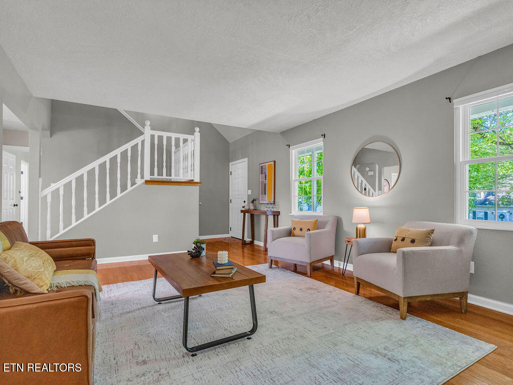 2209 Orchard Meade Lane Knoxville TN 37923