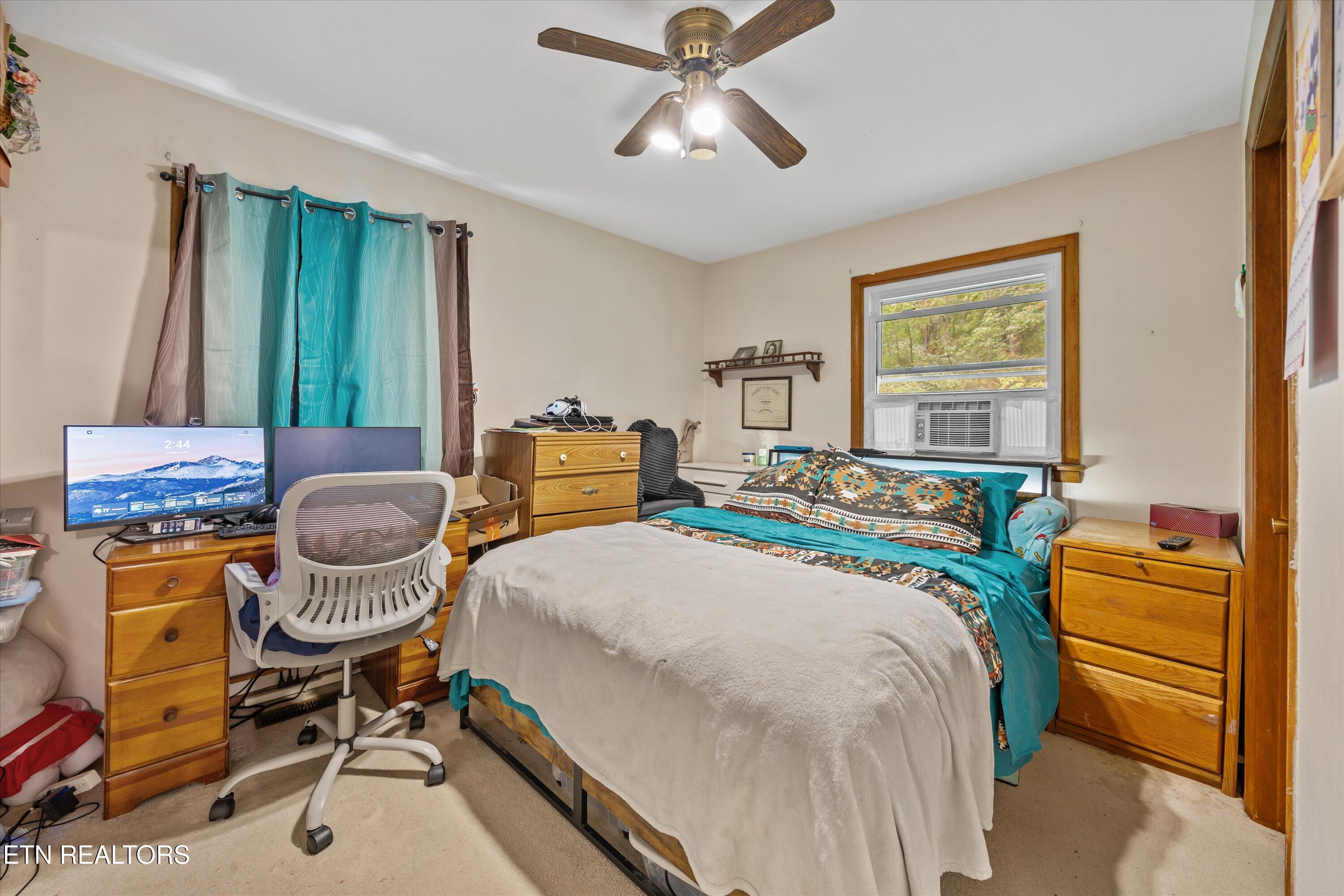 2001 Nandina Drive Knoxville TN 37912