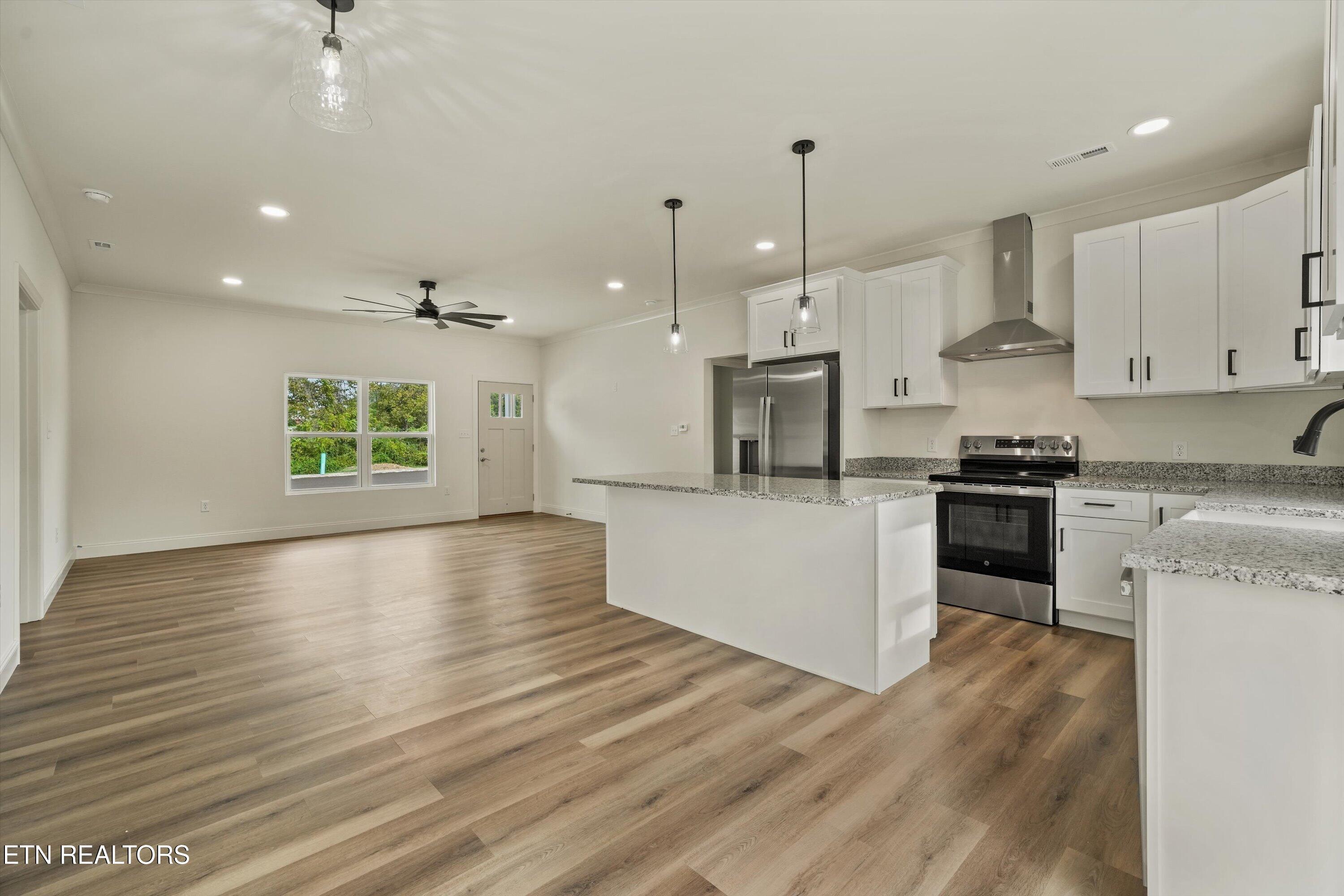 7437 Cascade Meadows Way Knoxville TN 37918