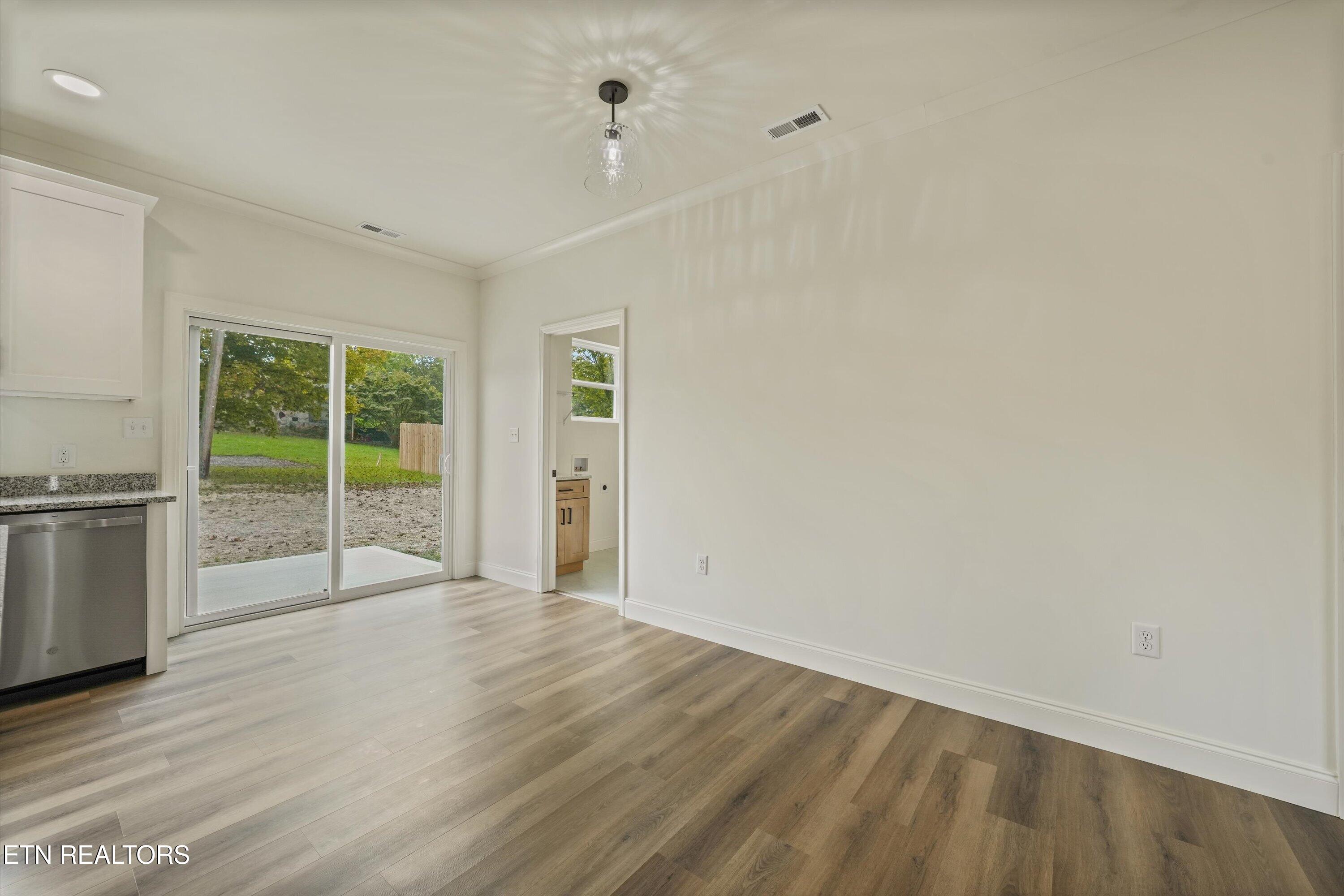 7437 Cascade Meadows Way Knoxville TN 37918