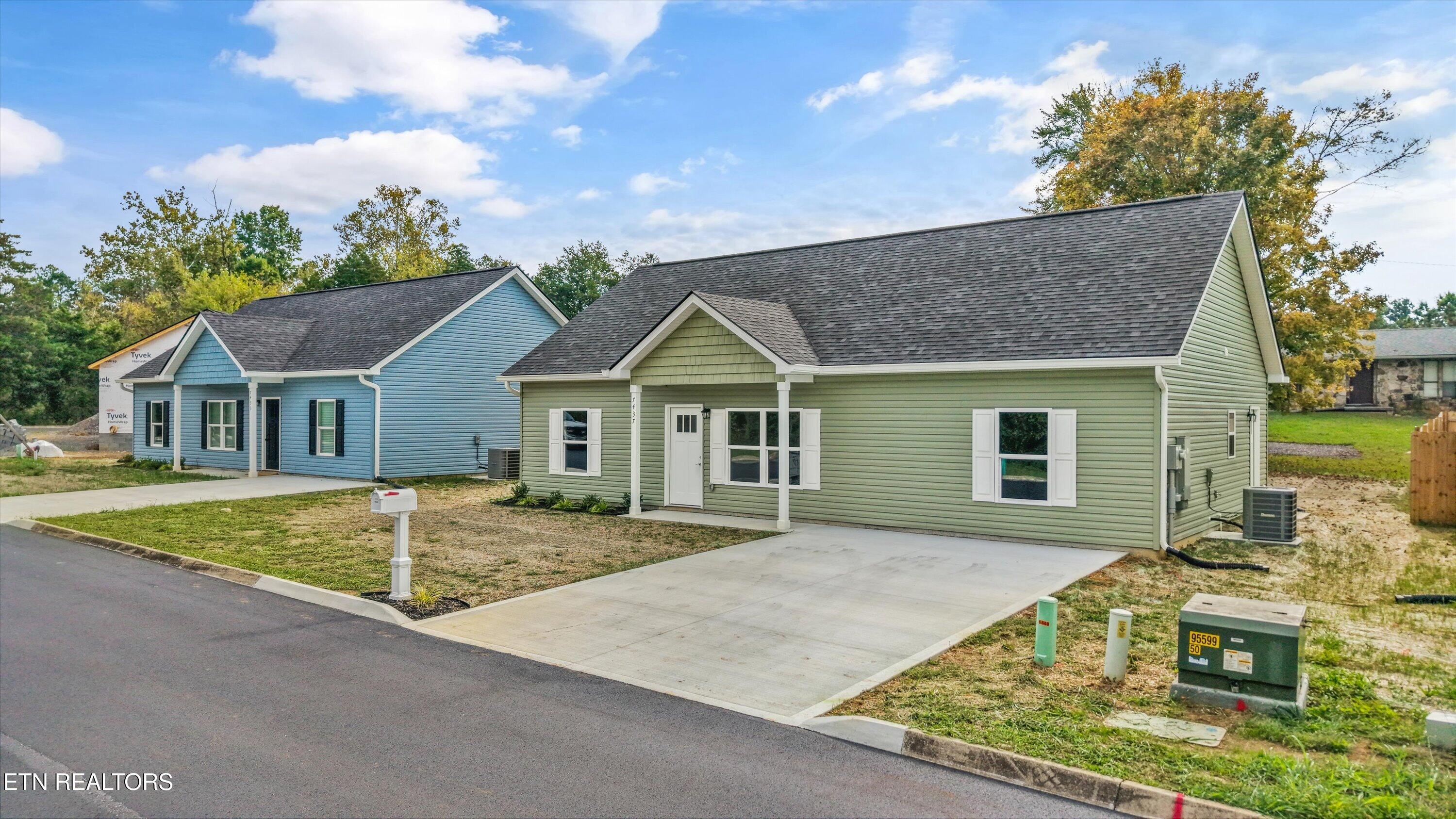7437 Cascade Meadows Way Knoxville TN 37918