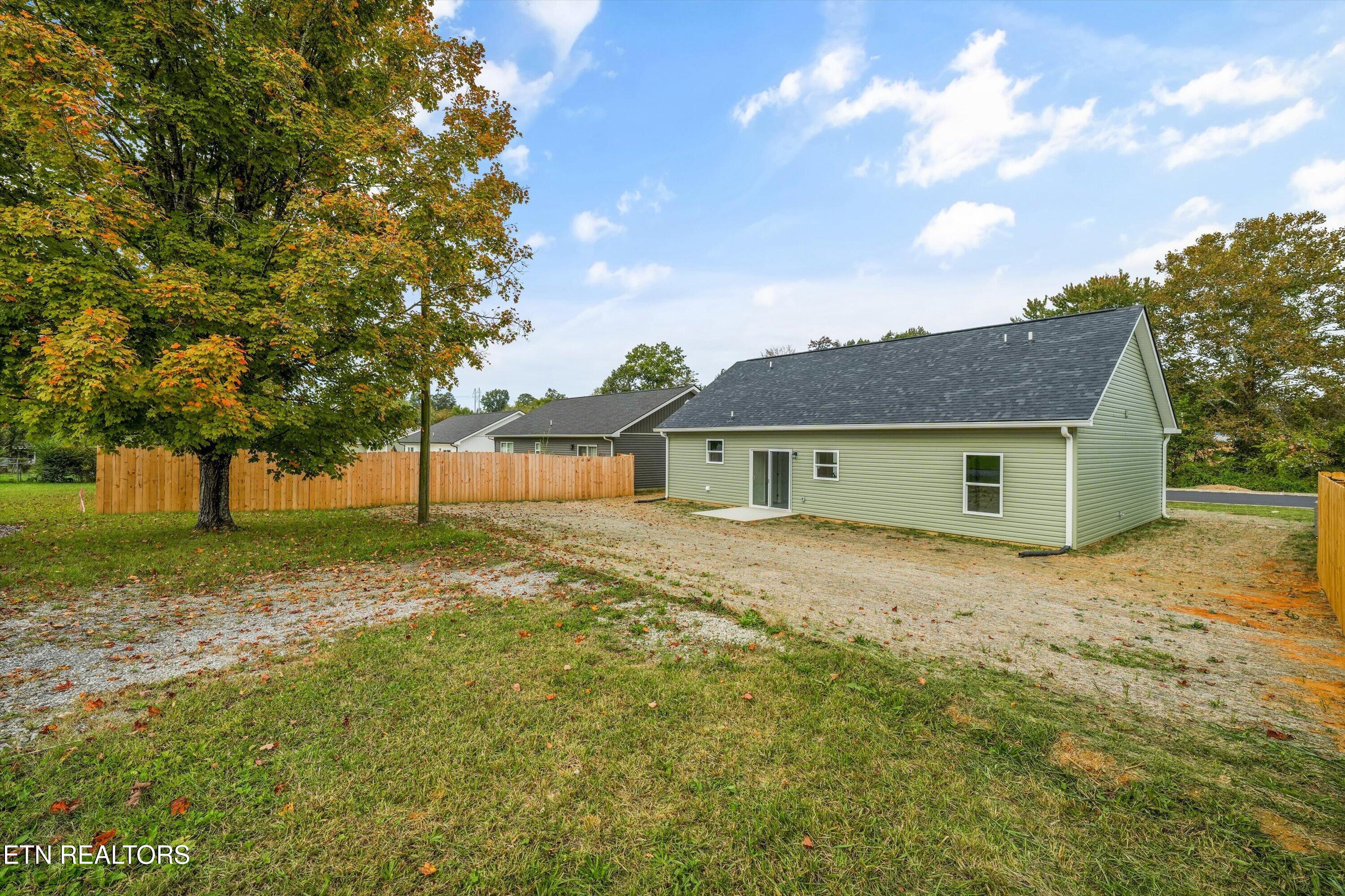 7437 Cascade Meadows Way Knoxville TN 37918
