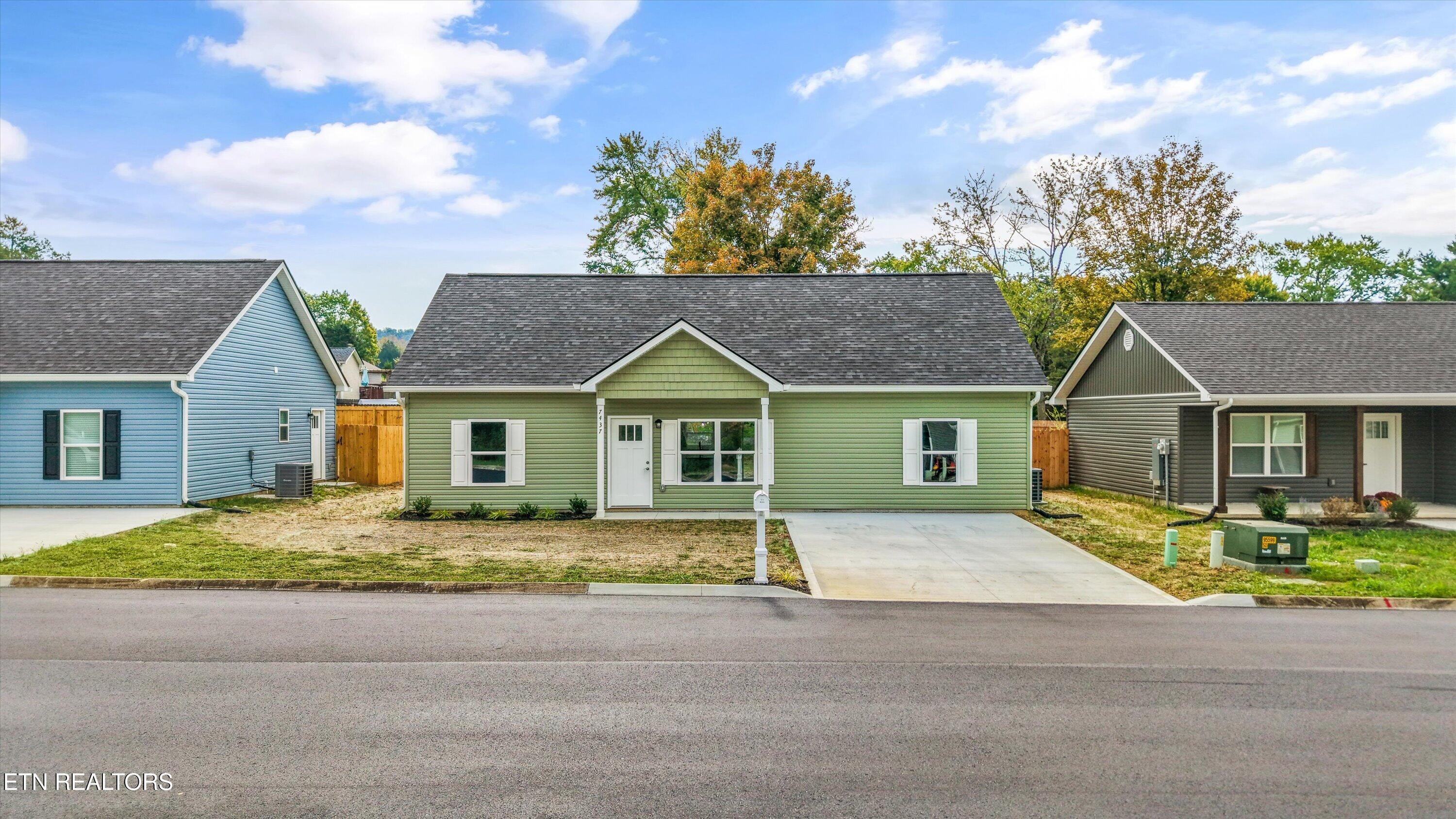 7437 Cascade Meadows Way Knoxville TN 37918