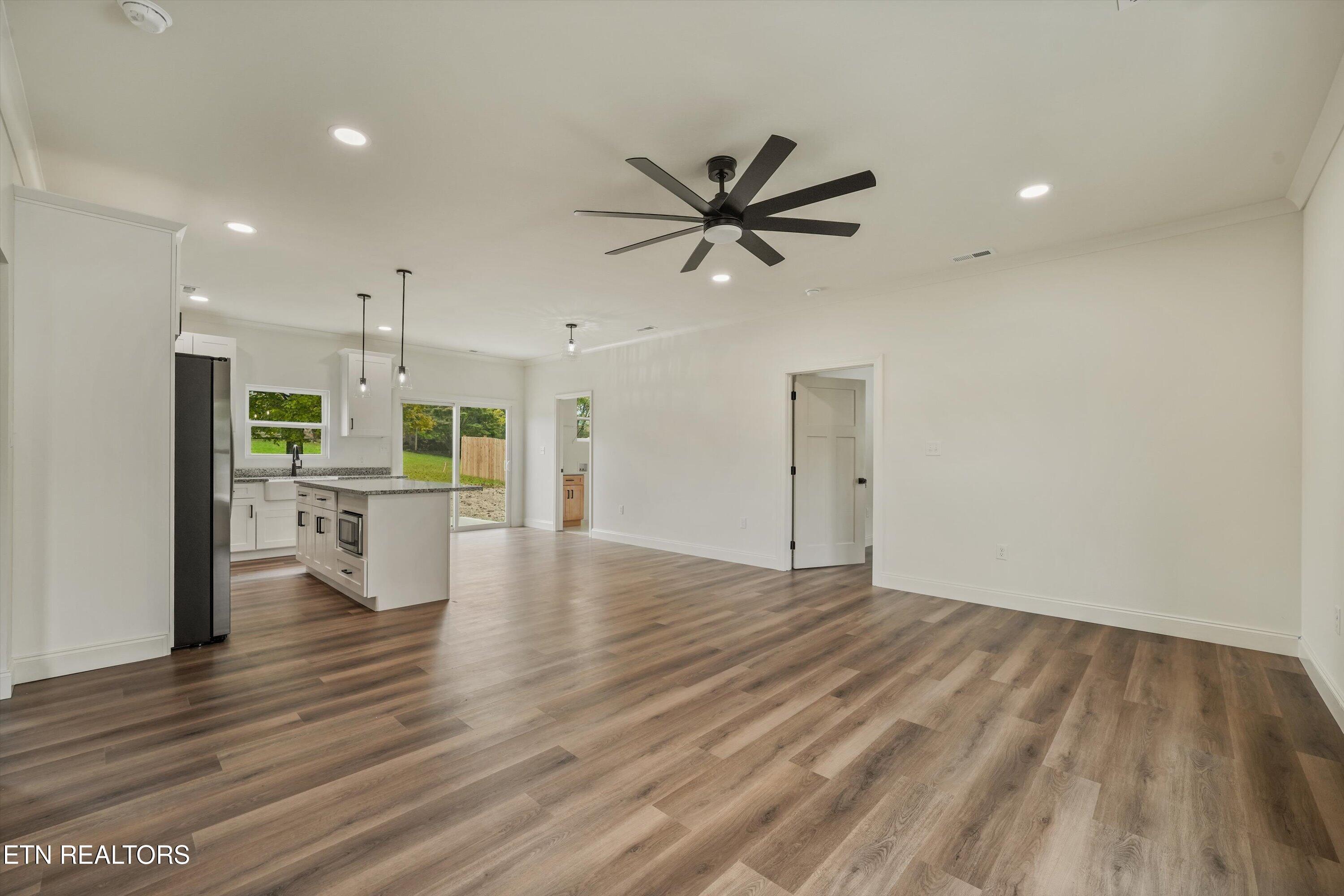 7437 Cascade Meadows Way Knoxville TN 37918