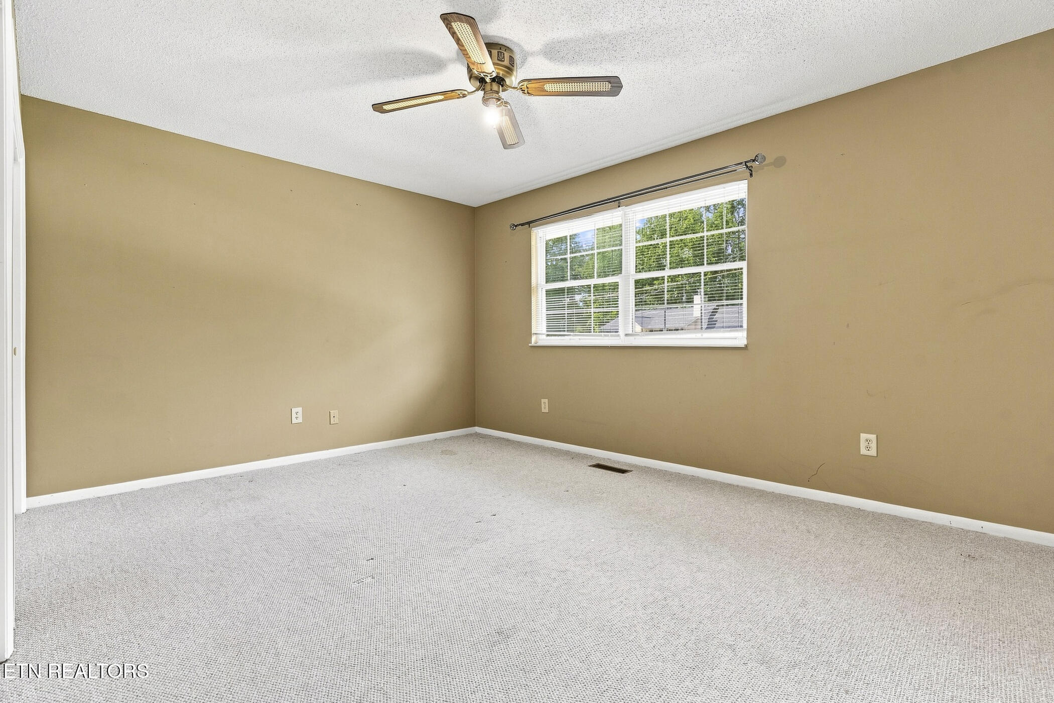 117 Garnet Lane Oak Ridge TN 37830