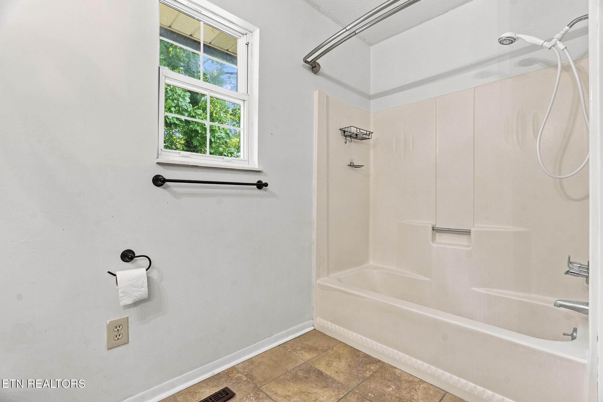 117 Garnet Lane Oak Ridge TN 37830