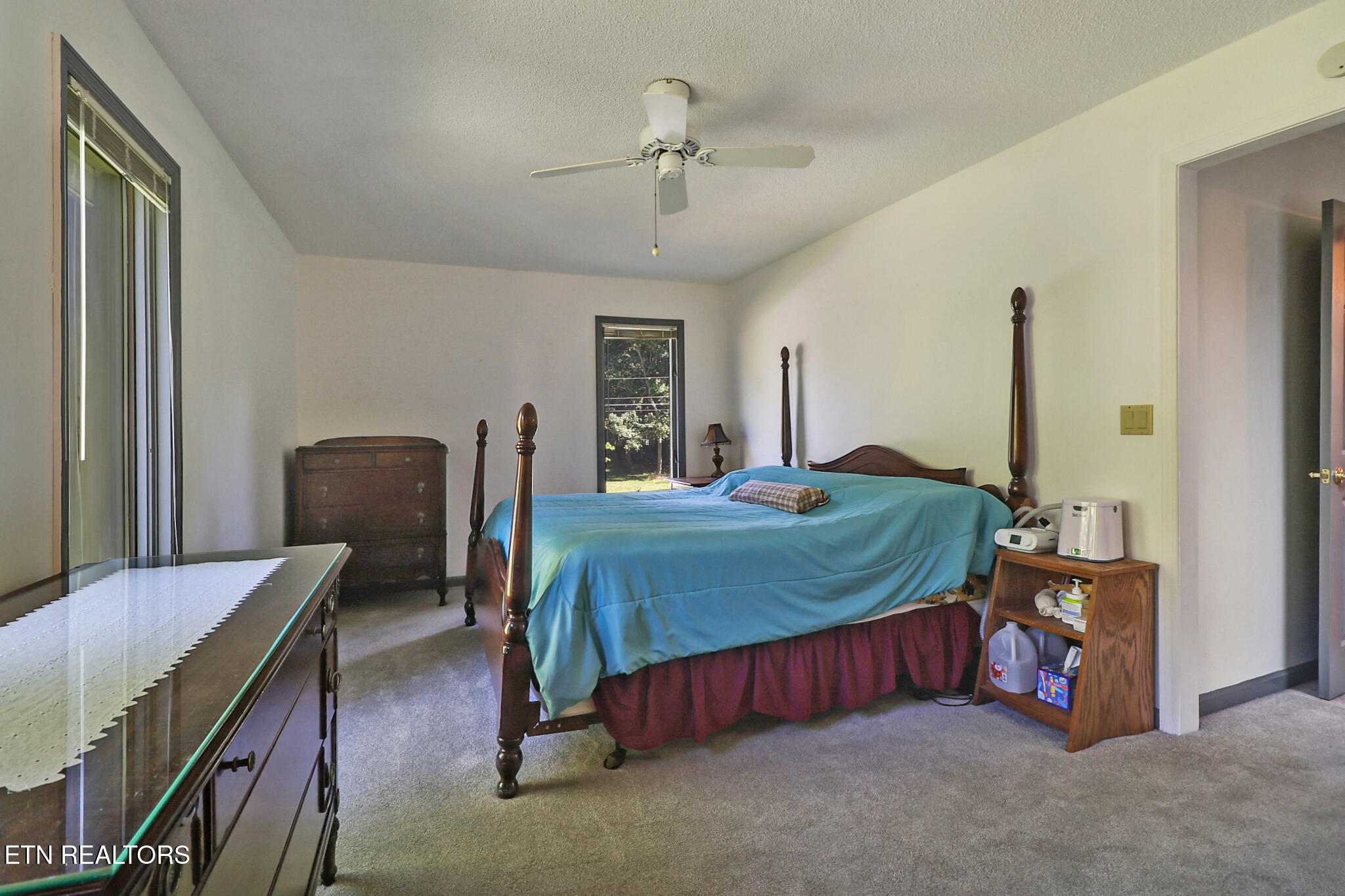 12 Ridge Crest Circle Crossville TN 38558